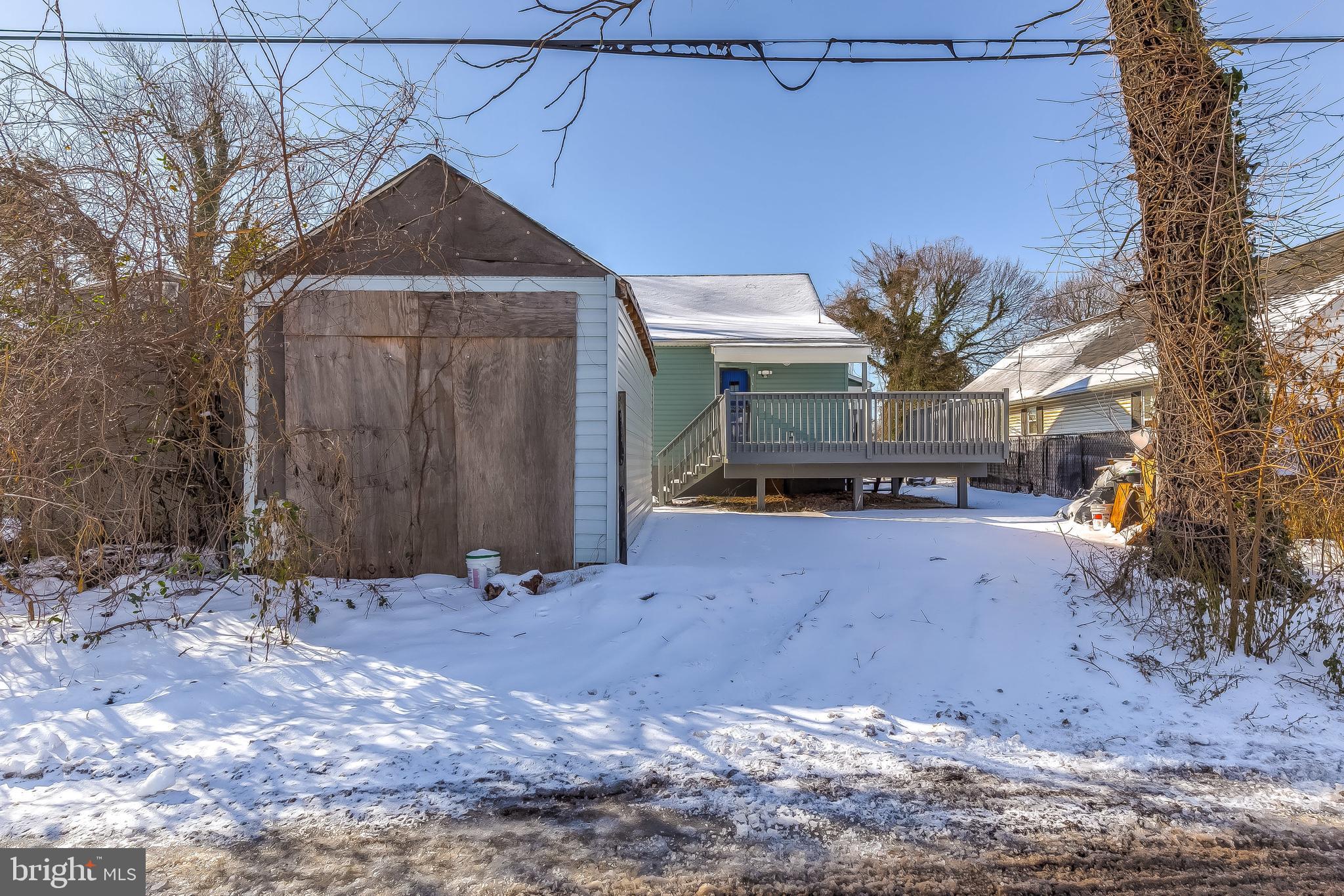 HOWARD PARK - Residential