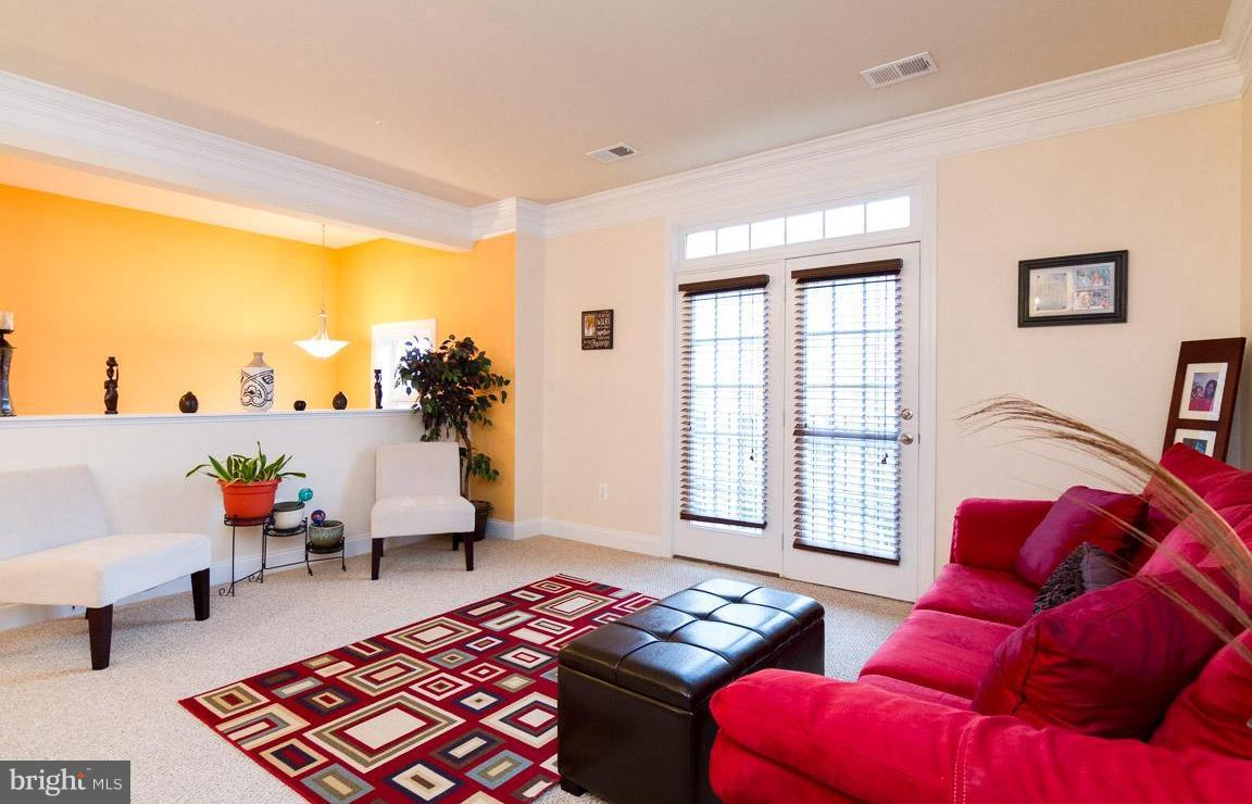 POTOMAC CLUB - Residential