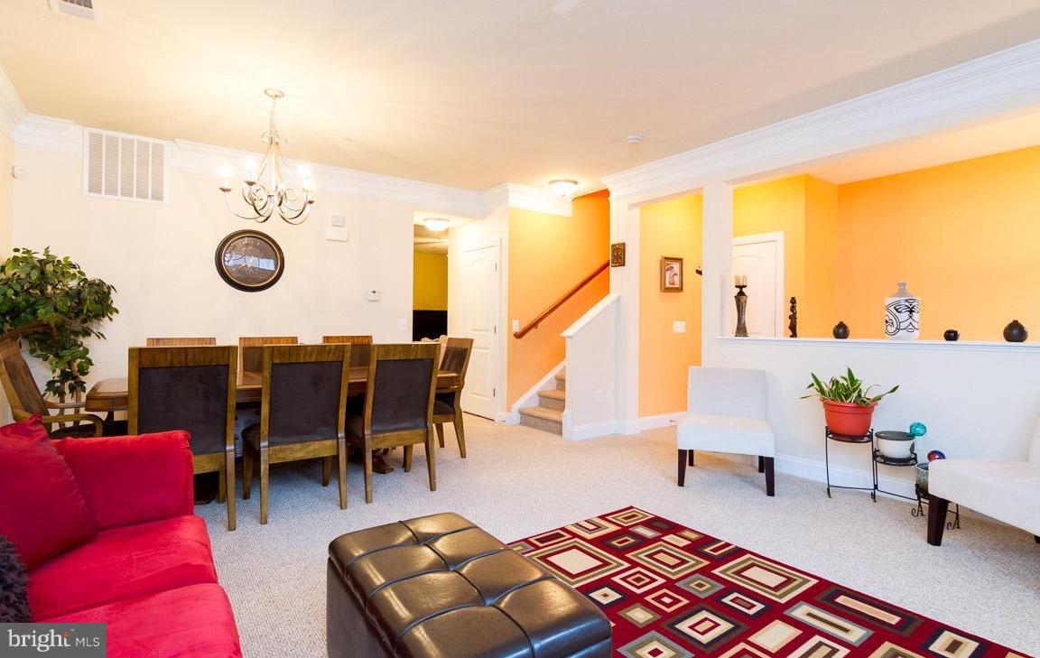 POTOMAC CLUB - Residential