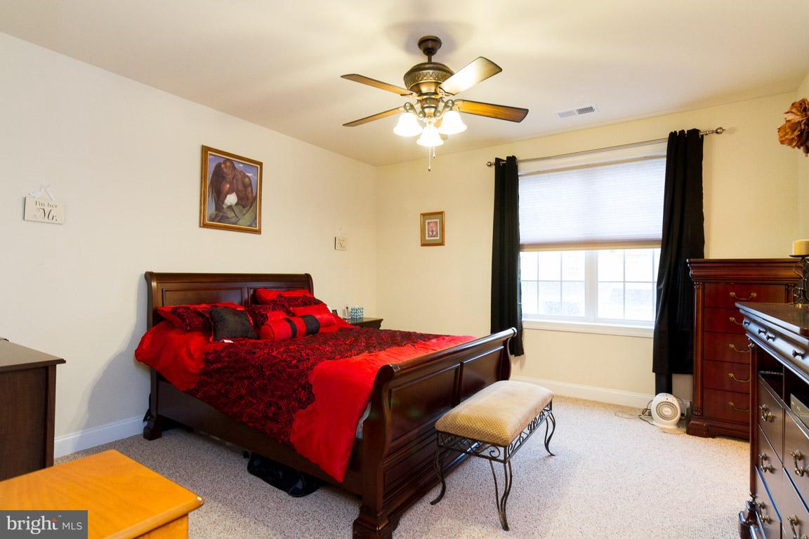 POTOMAC CLUB - Residential