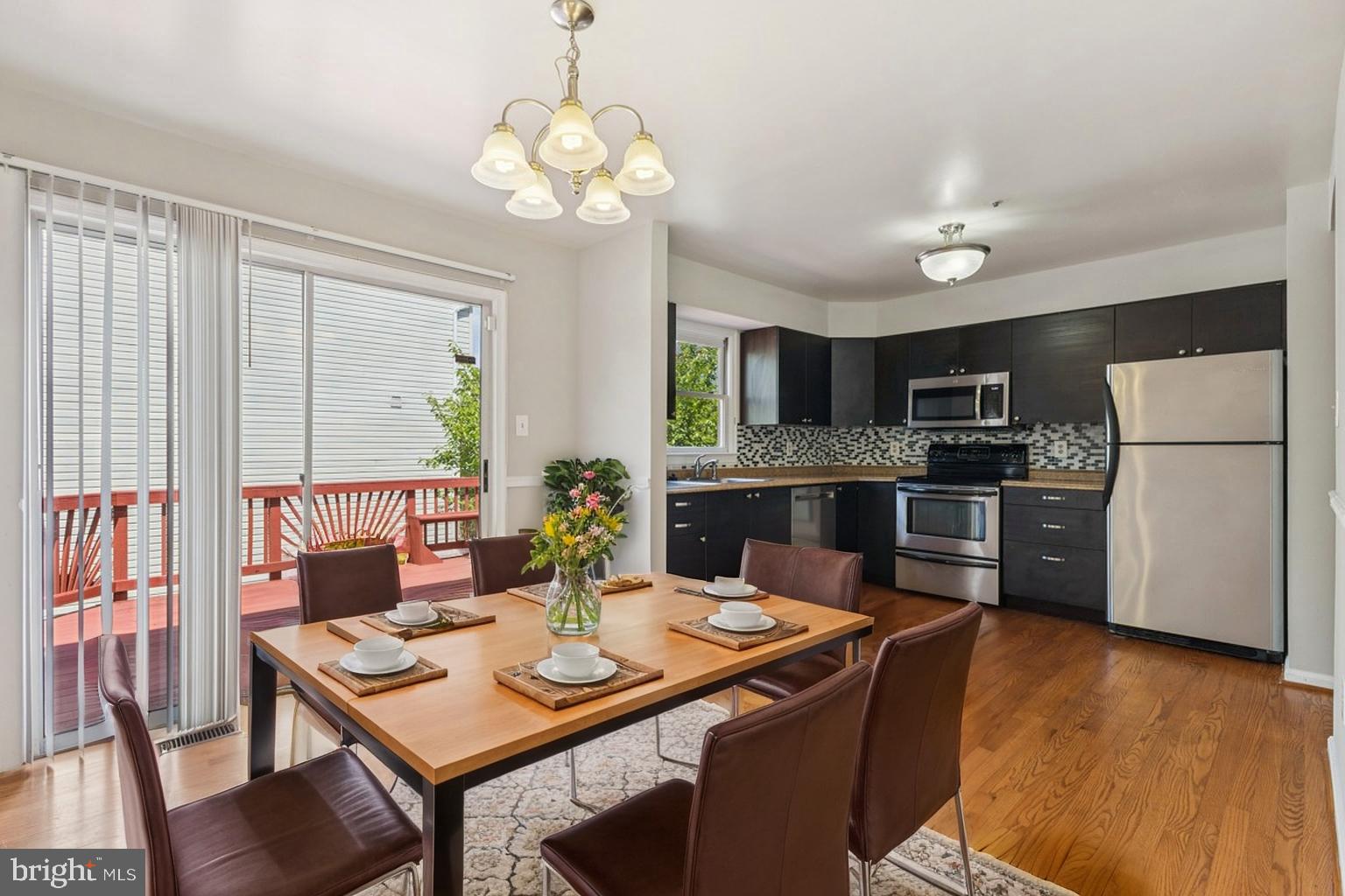 3539 EMPEROR COURT
