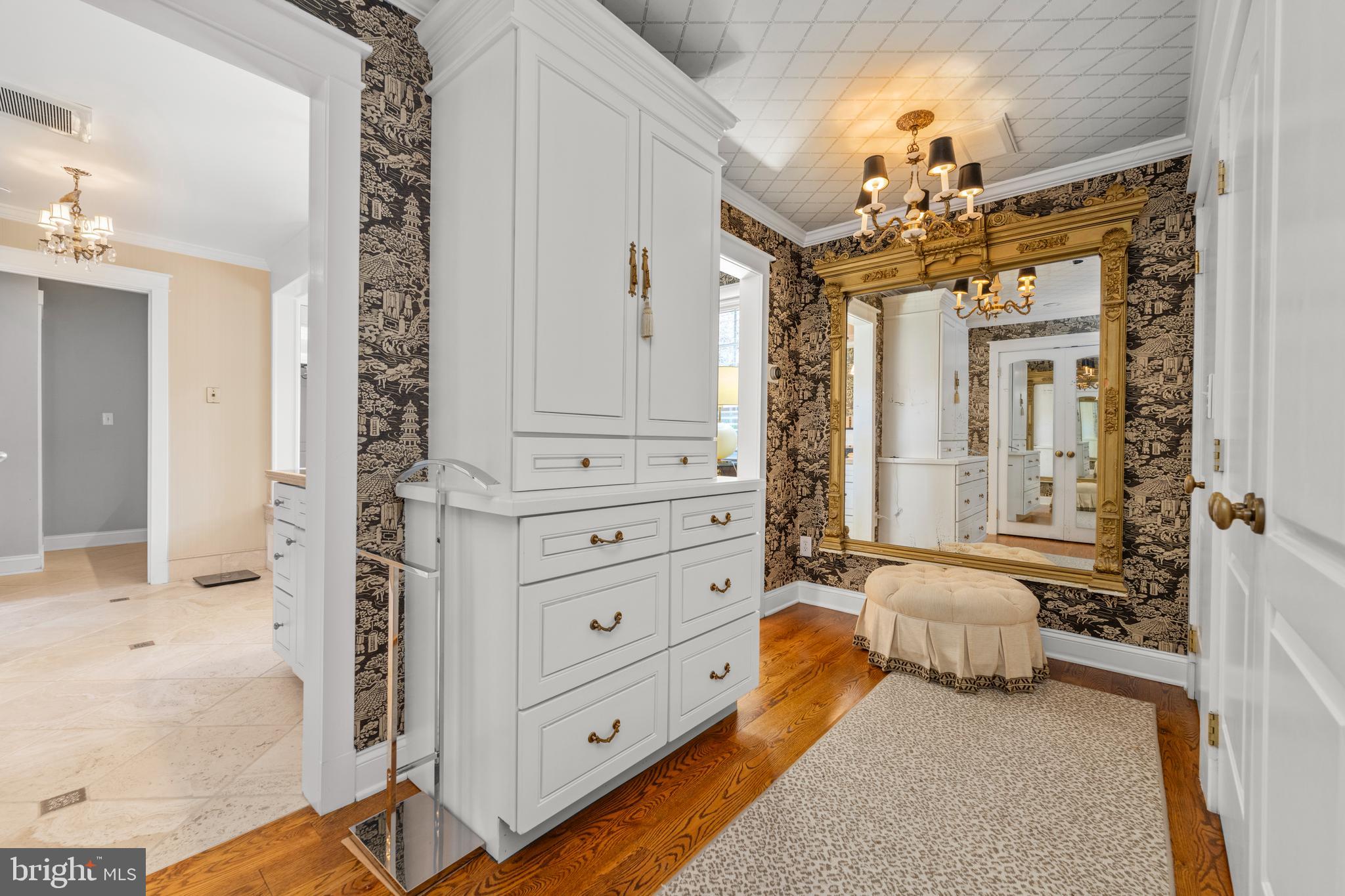 RUXTON - Residential