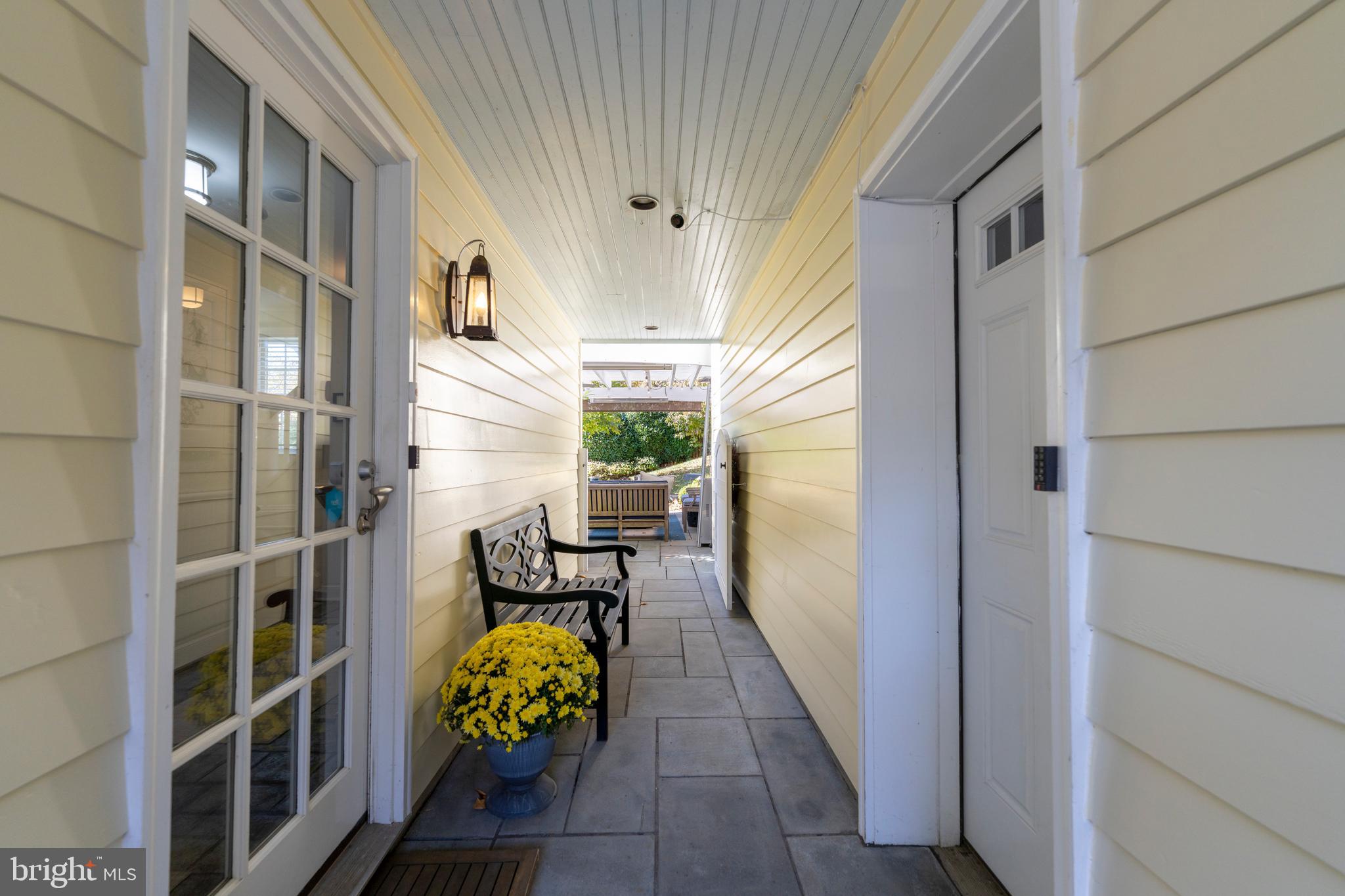 RUXTON - Residential