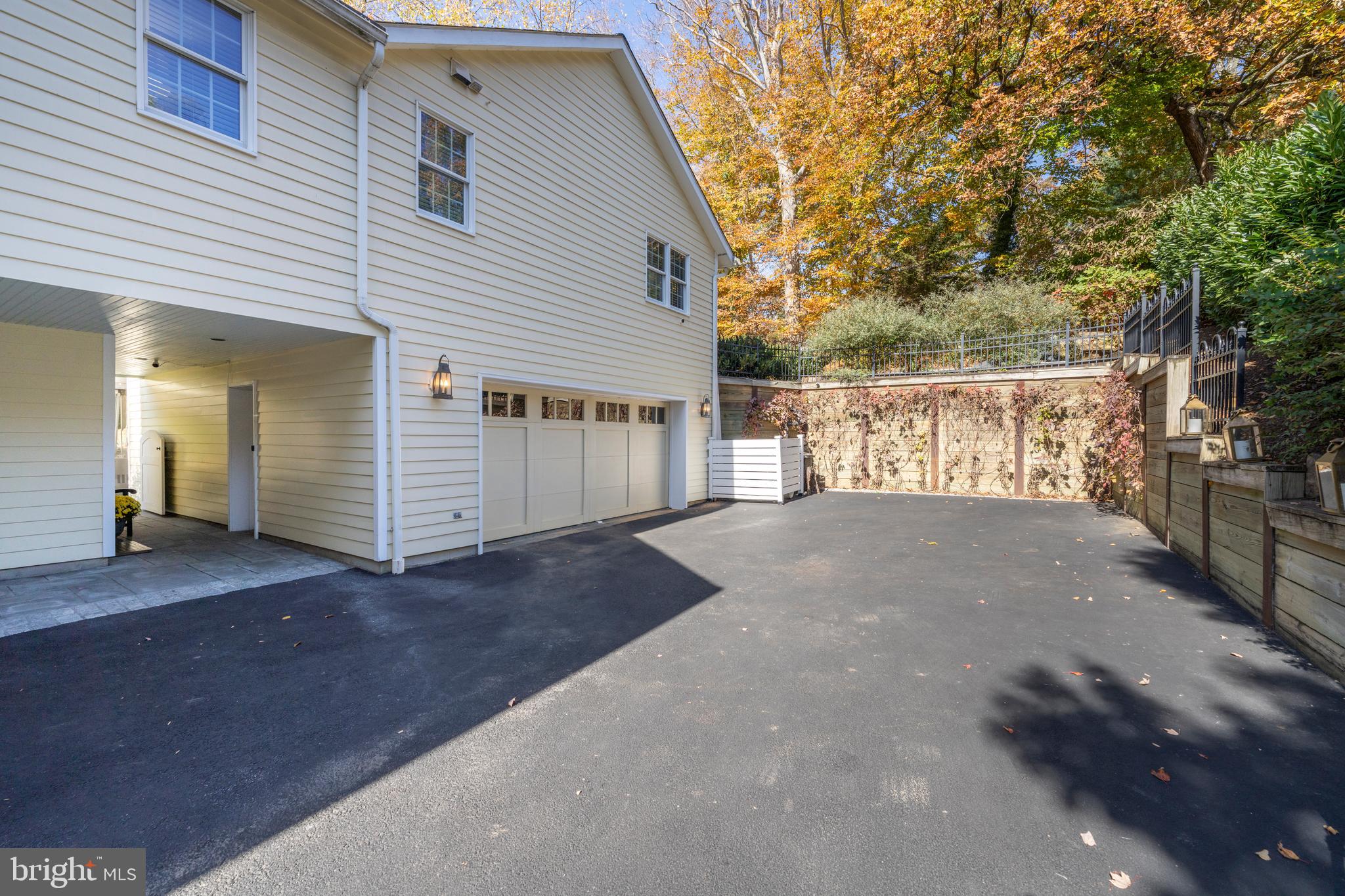 RUXTON - Residential