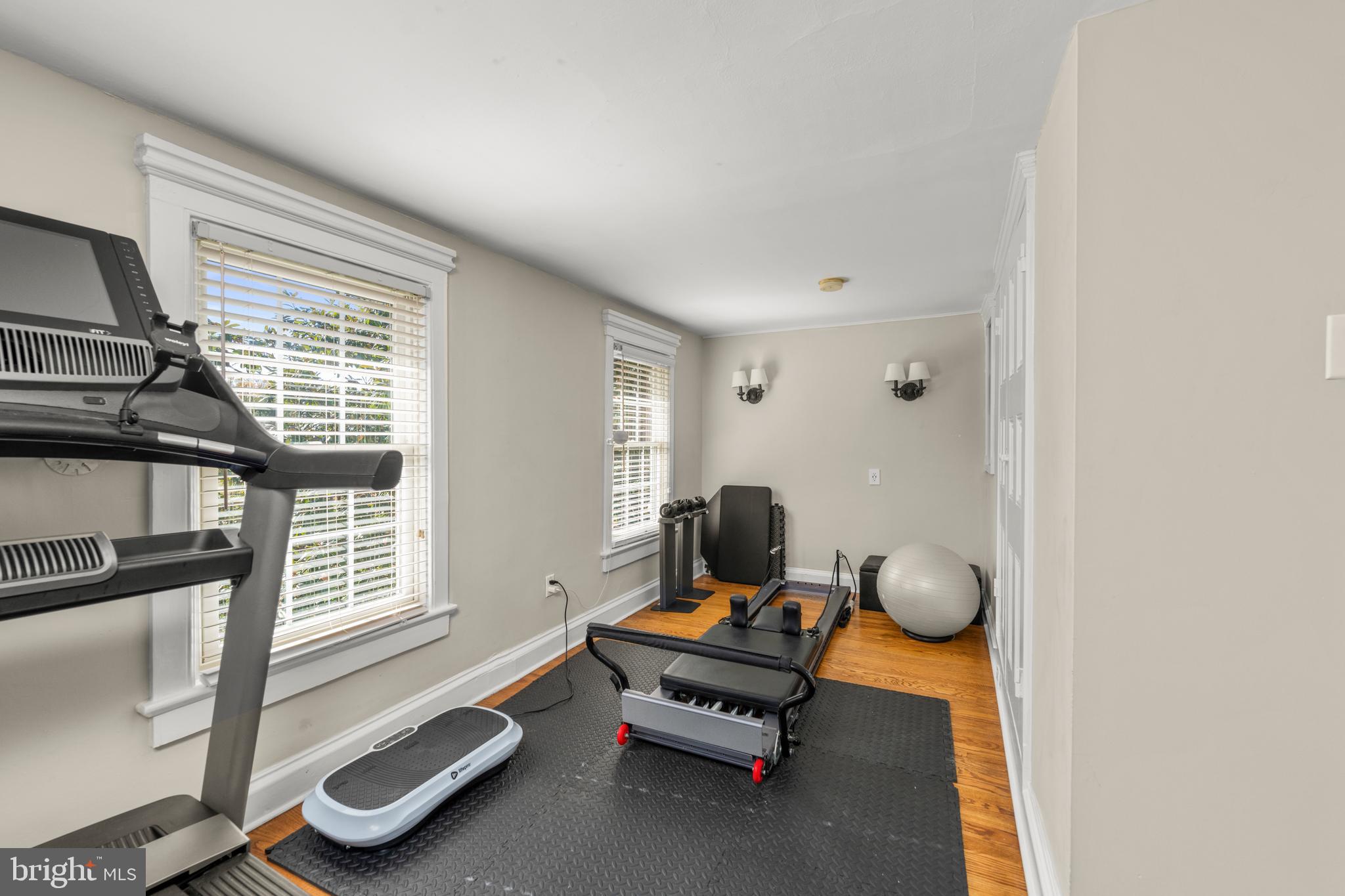 RUXTON - Residential