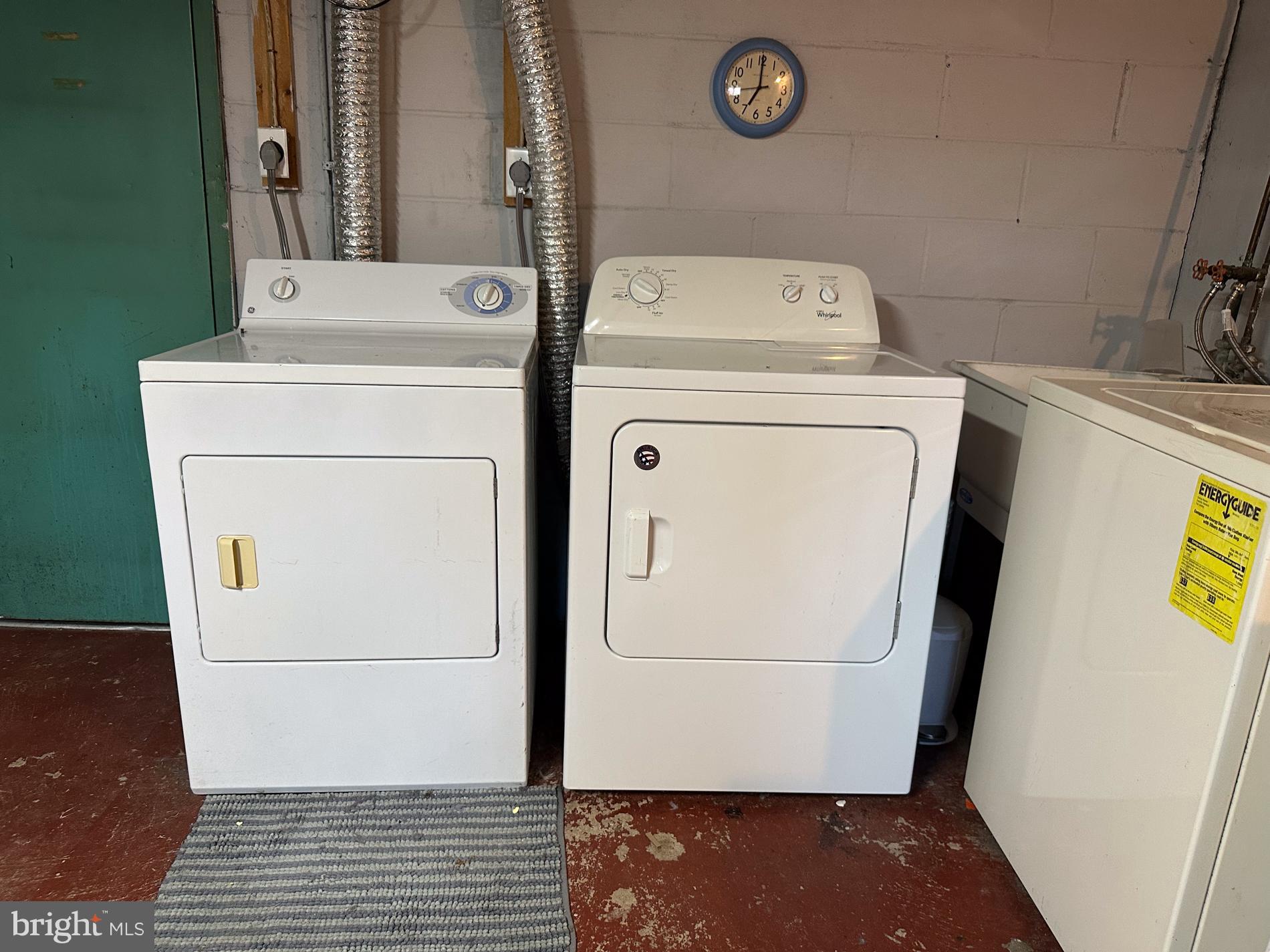 ROXBOROUGH - Residential Lease