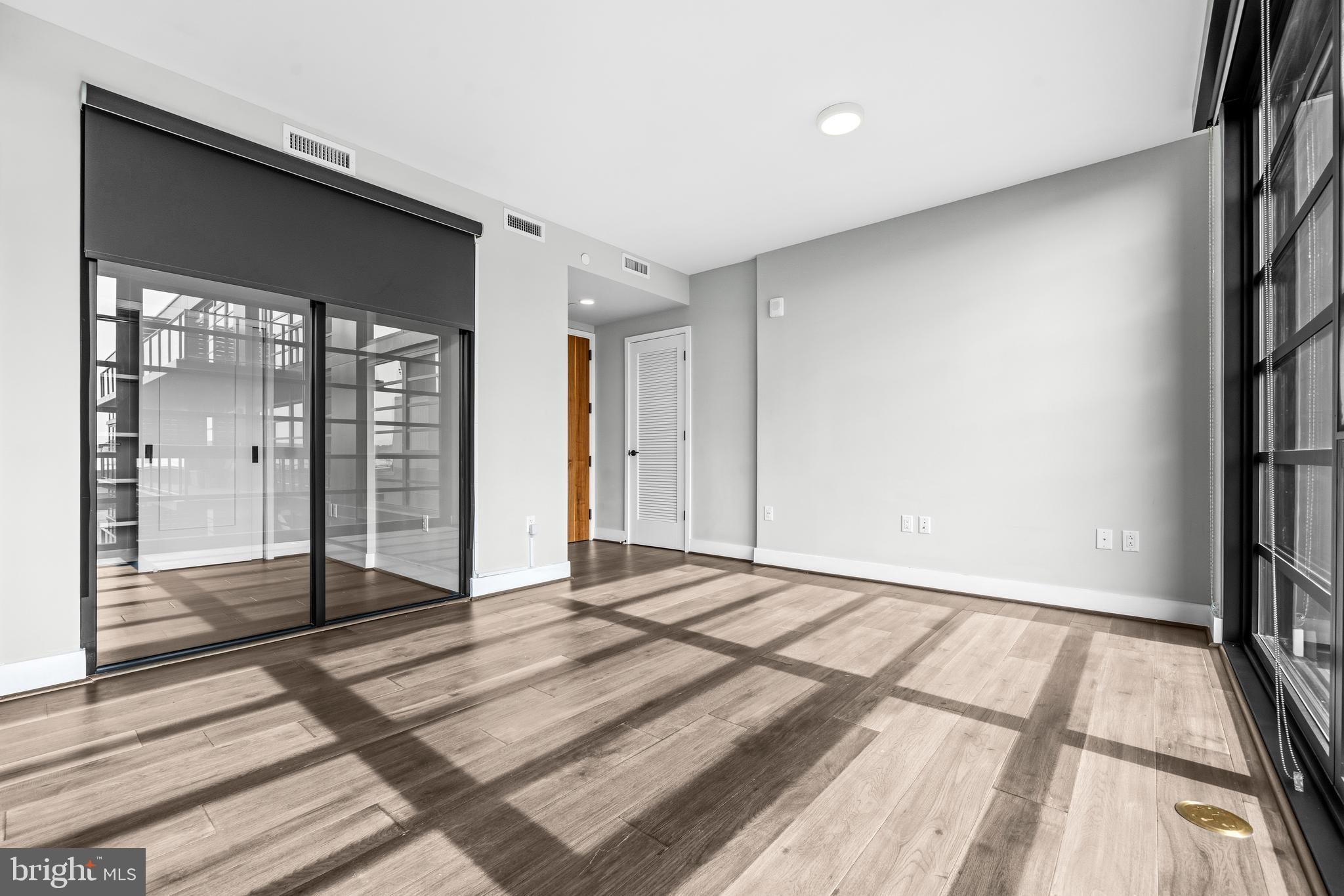 1300 4TH STREET SE 901