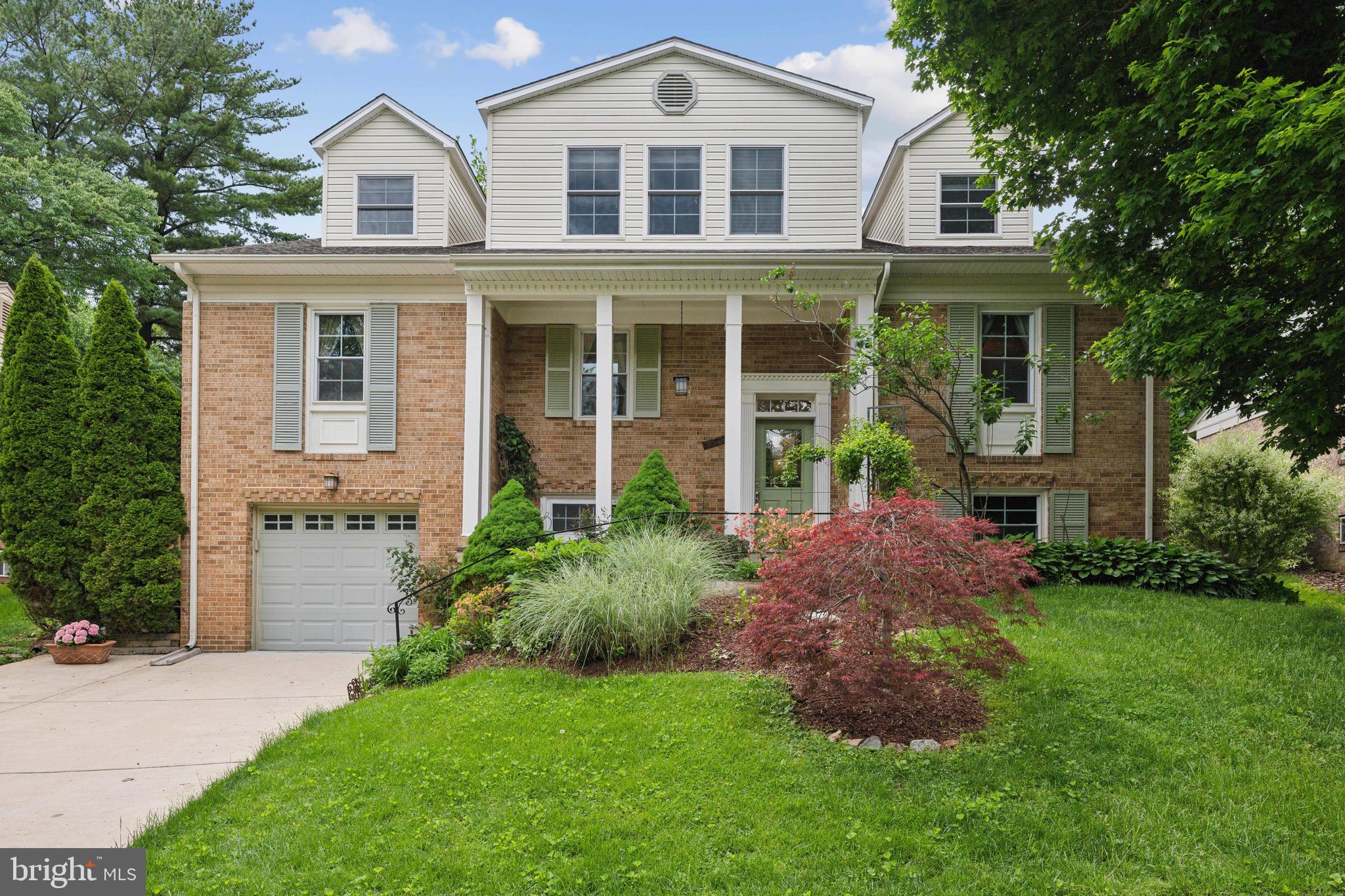 ALTA VISTA - Residential