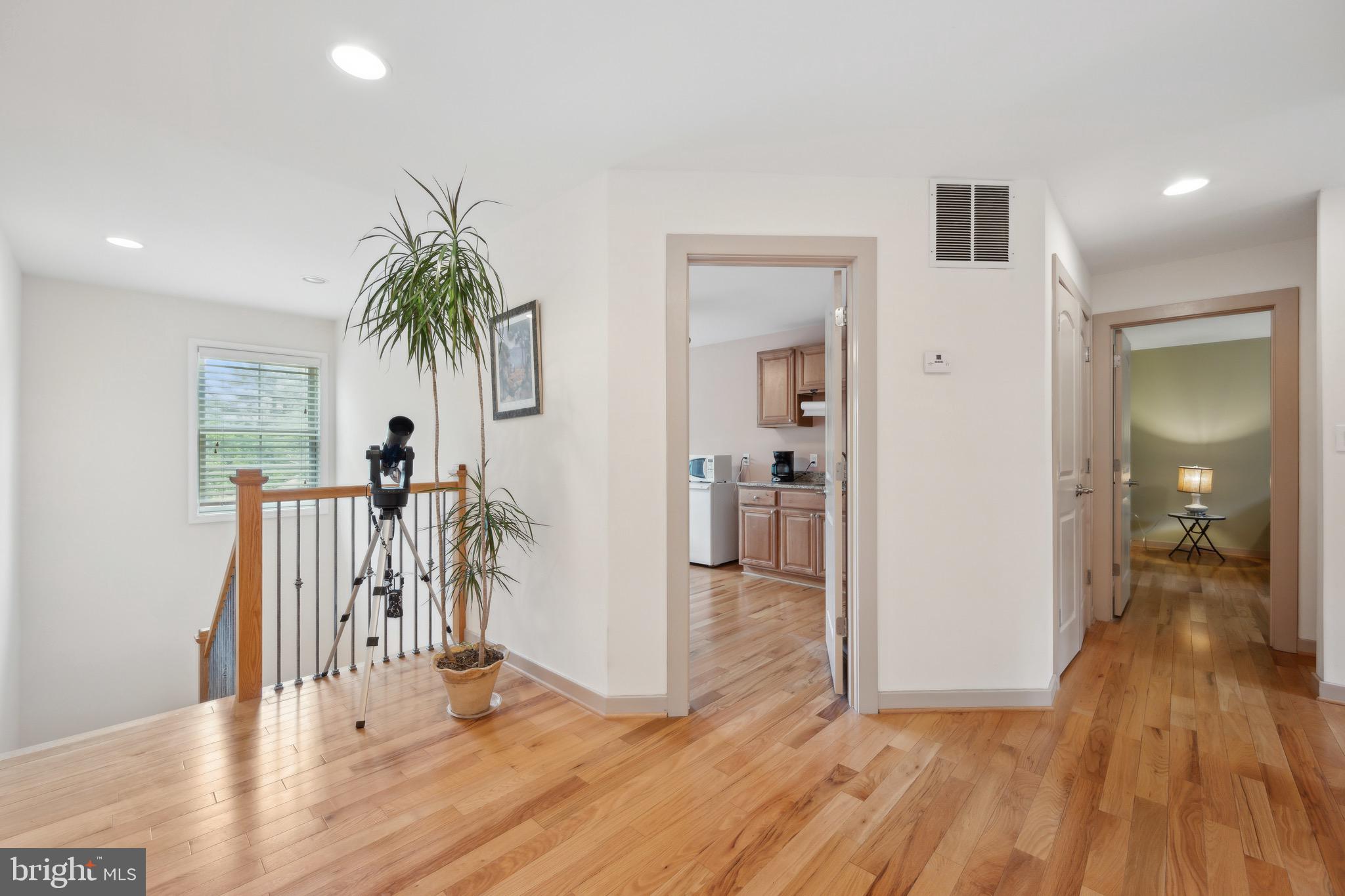 ALTA VISTA - Residential