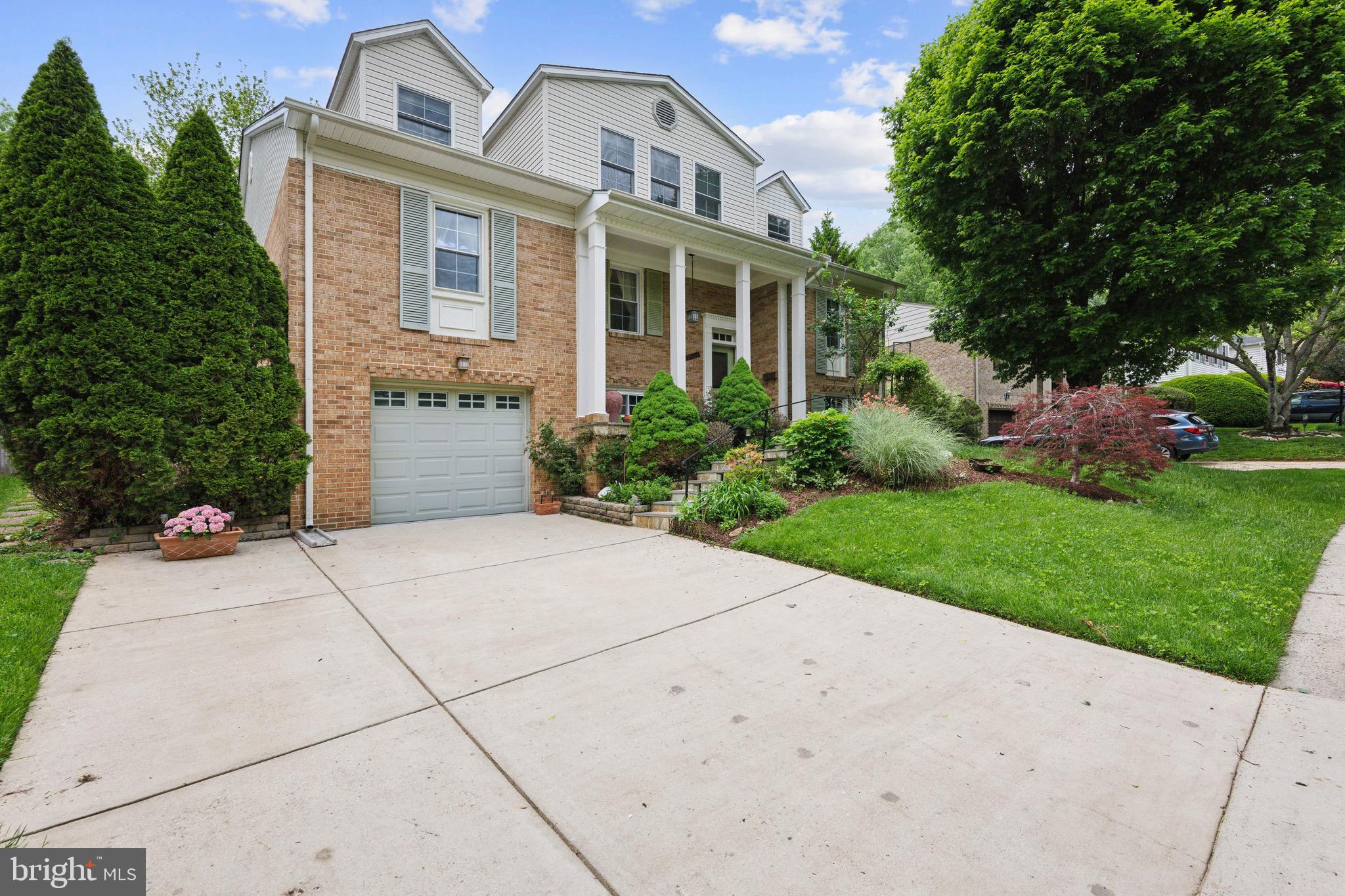 ALTA VISTA - Residential