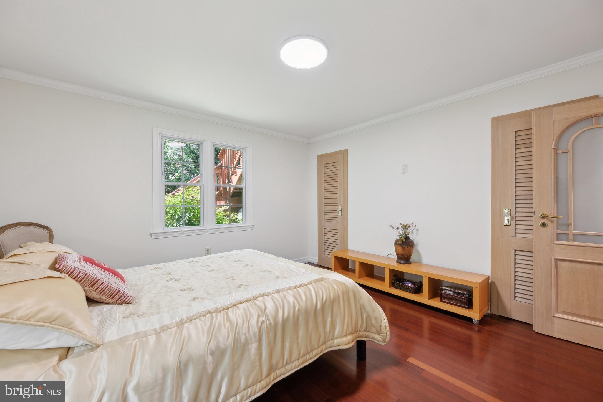 ALTA VISTA - Residential