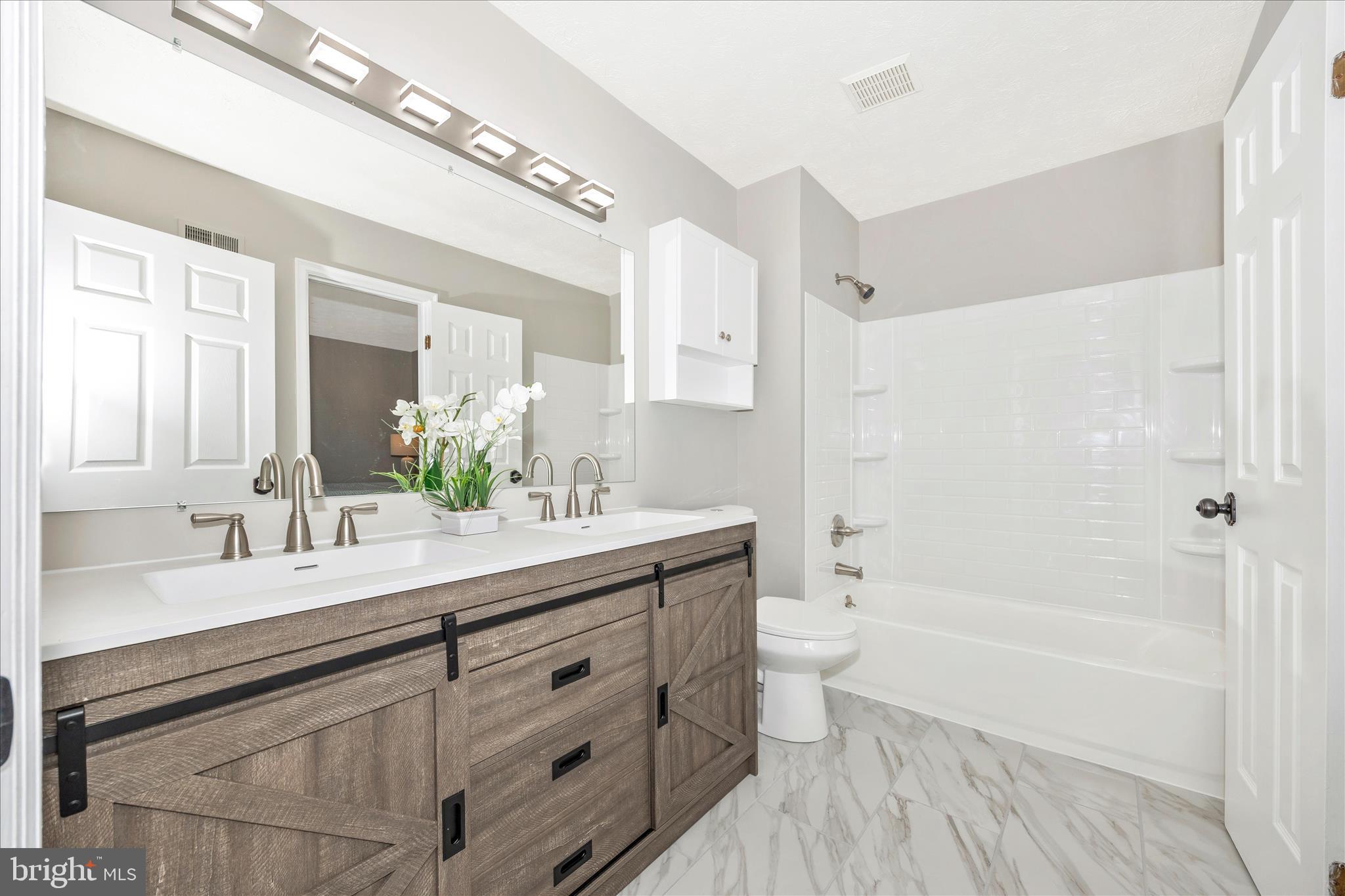 SUMMERFIELD - Residential