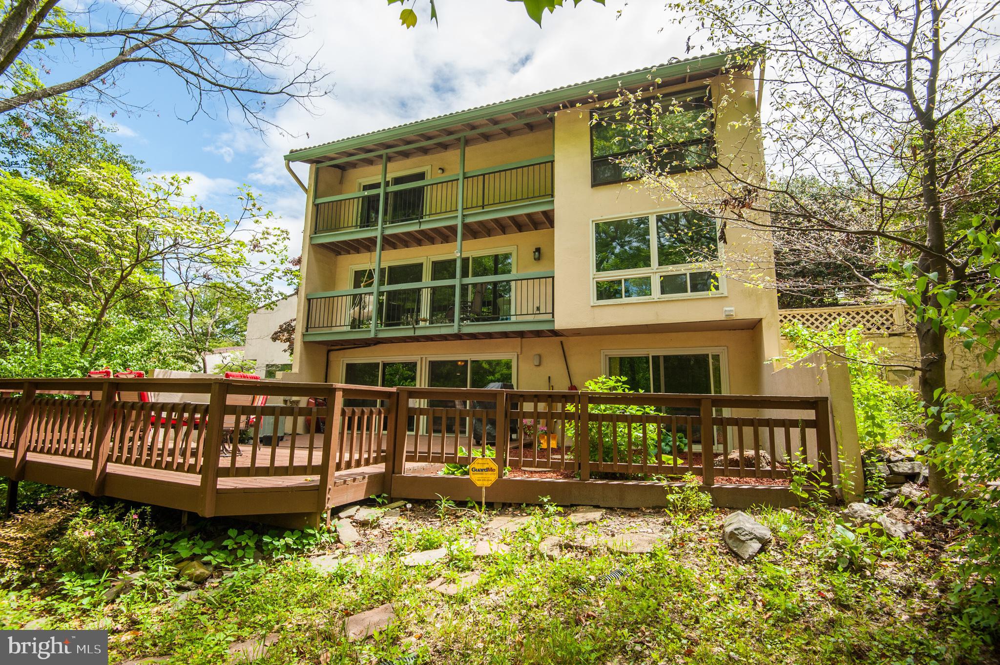 RESTON - Residential Lease