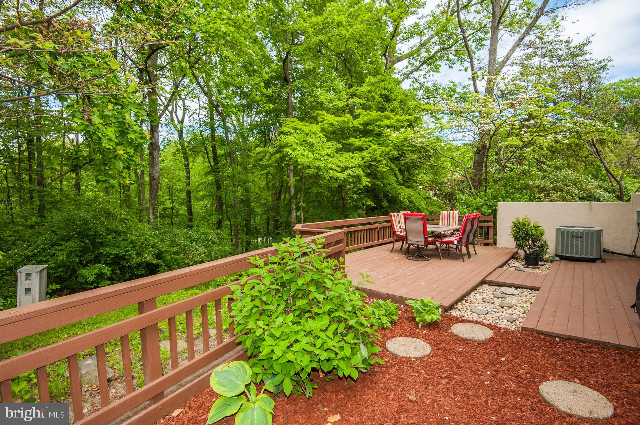 RESTON - Residential Lease