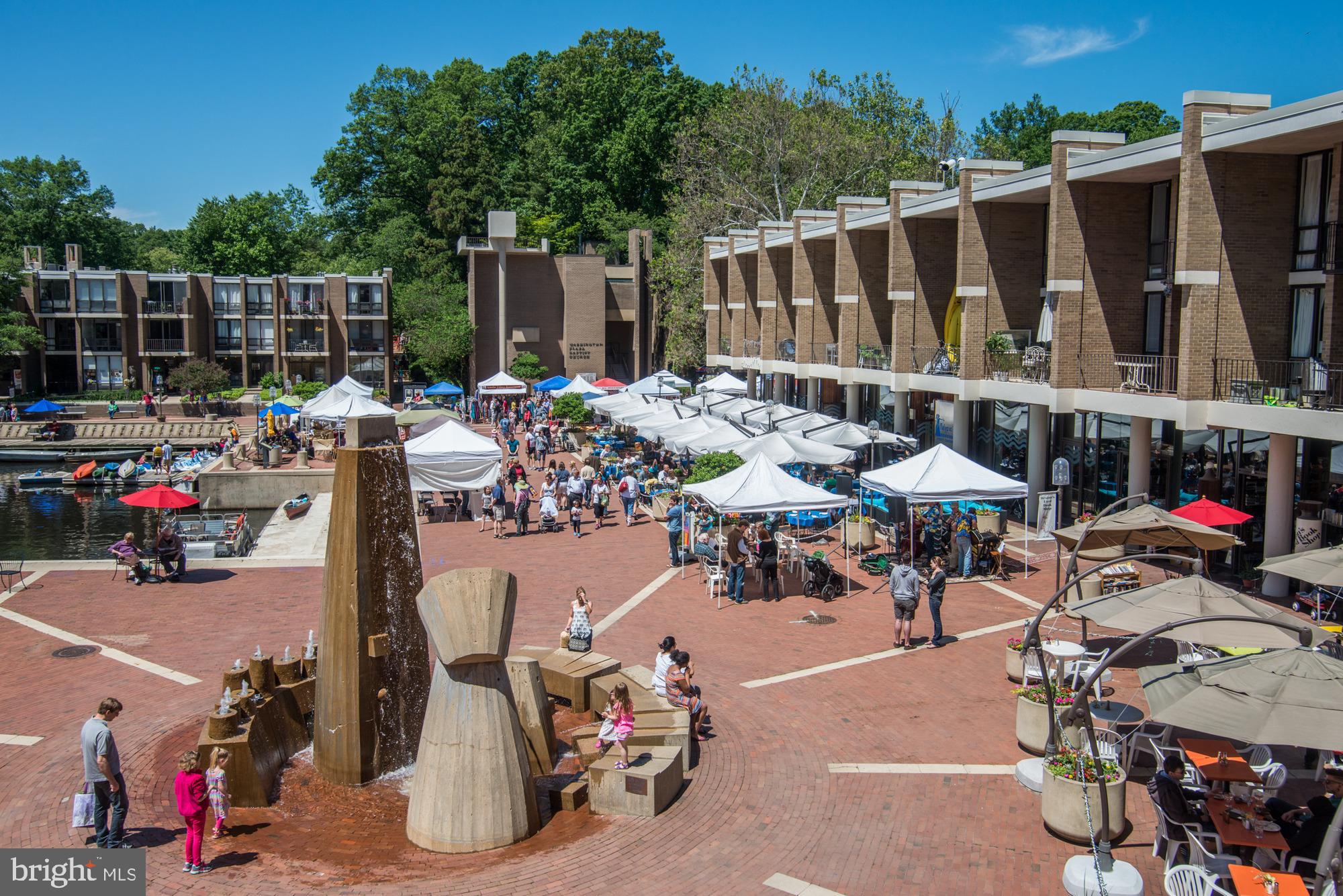 RESTON - Residential Lease