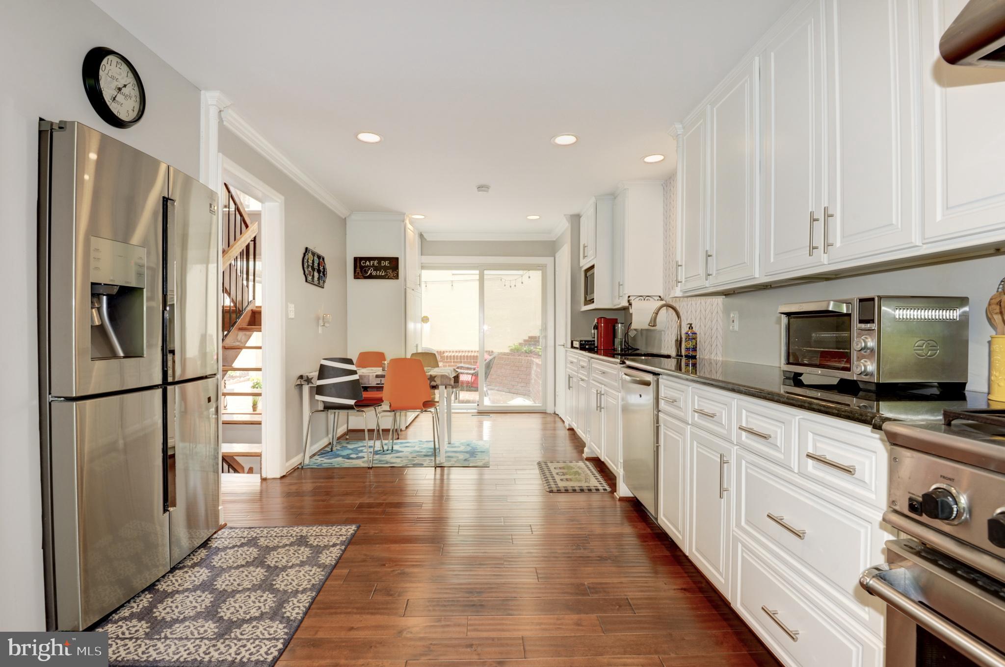 RESTON - Residential Lease