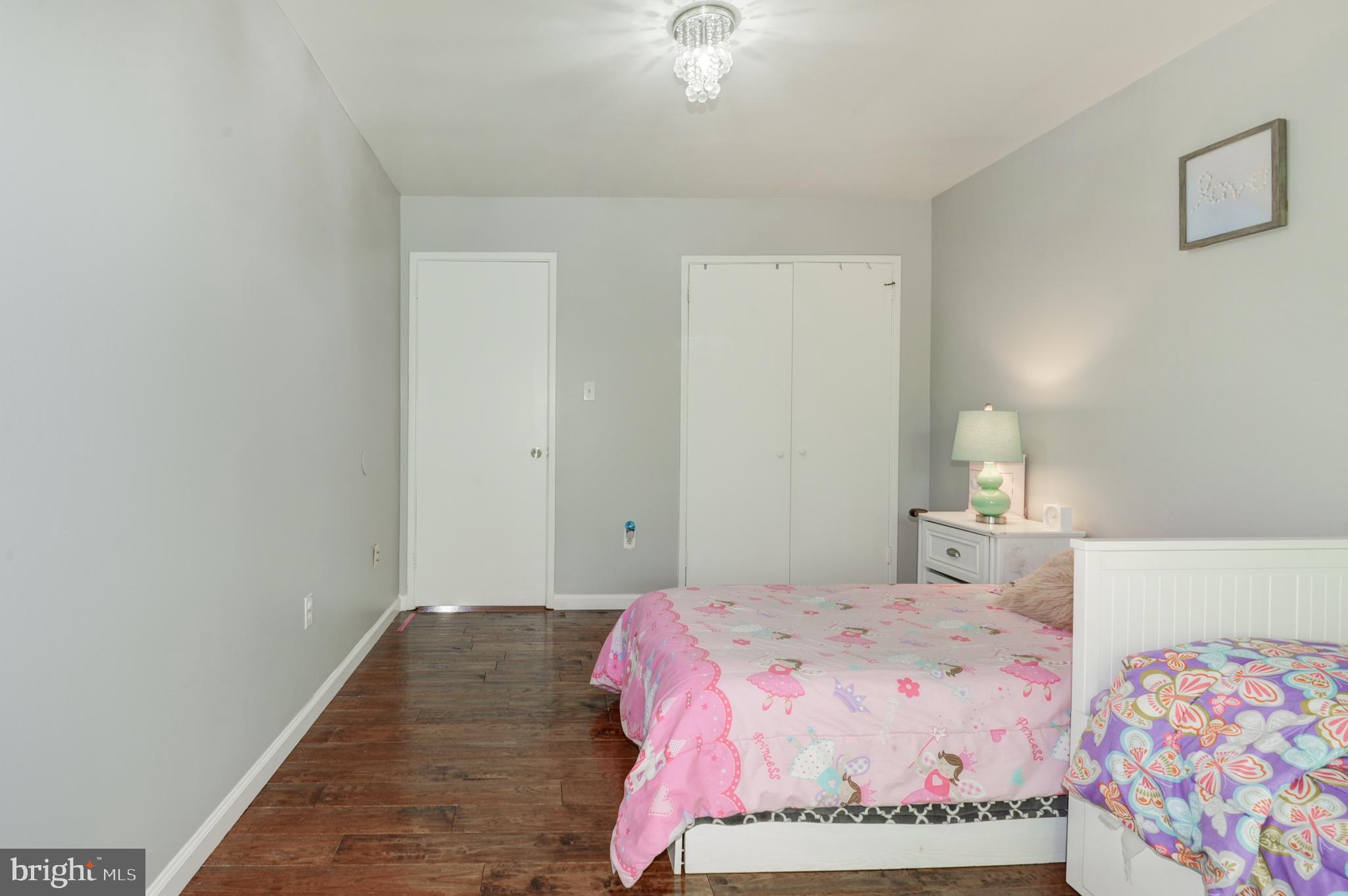 RESTON - Residential Lease