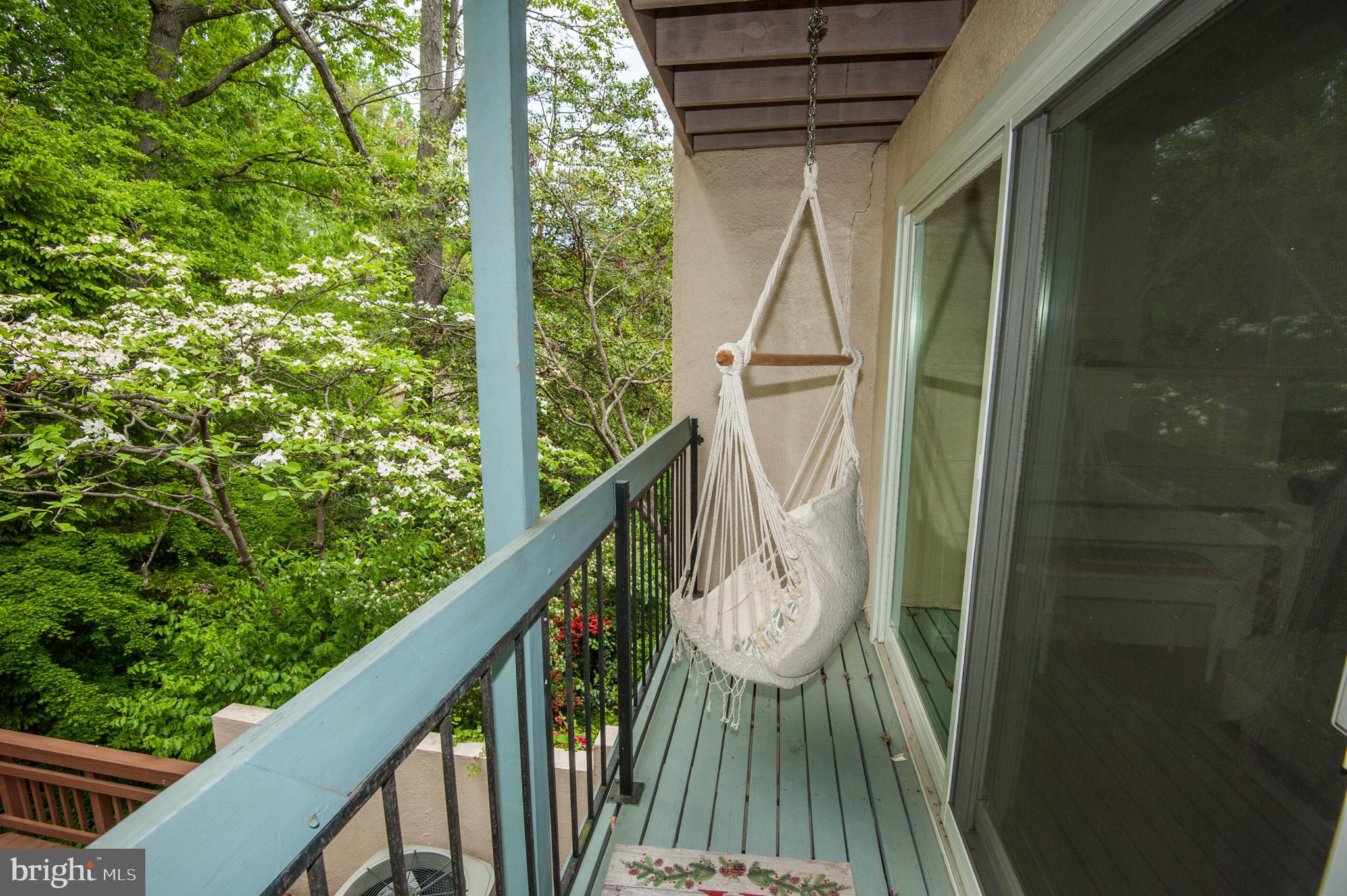 RESTON - Residential Lease