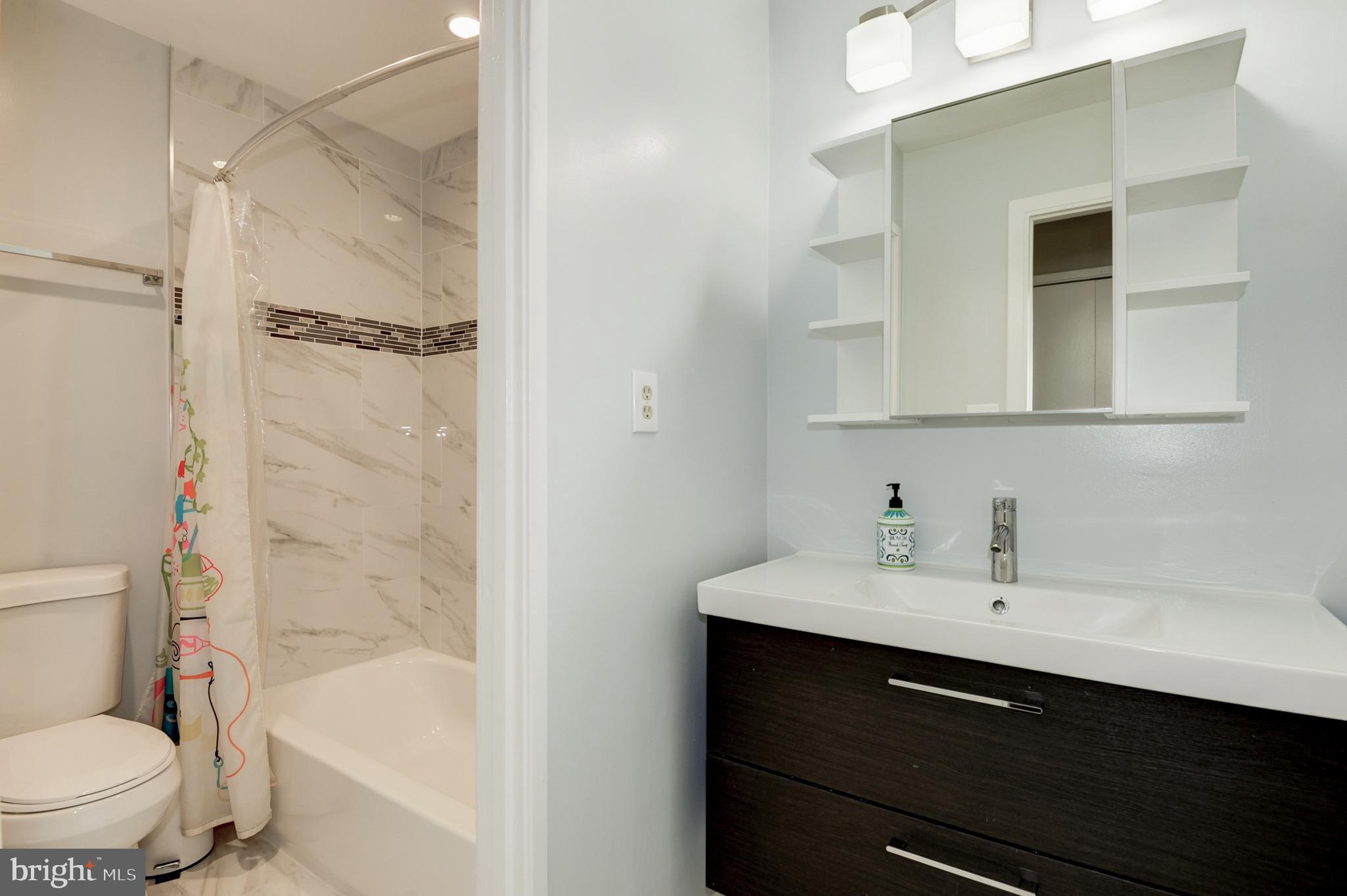 RESTON - Residential Lease