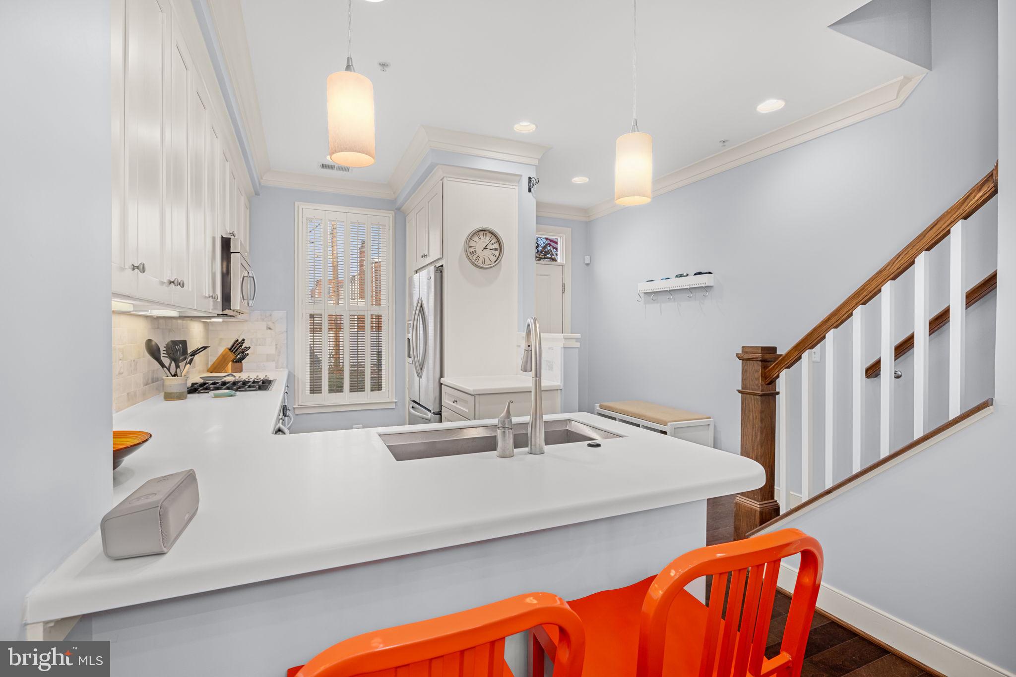 OLD TOWN COMMONS - Residential