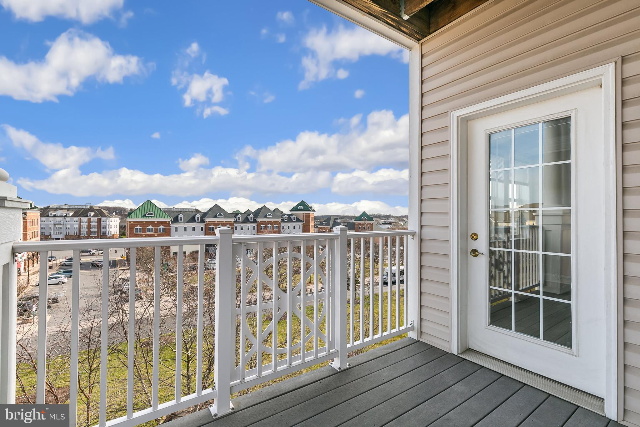 KING FARM - Residential