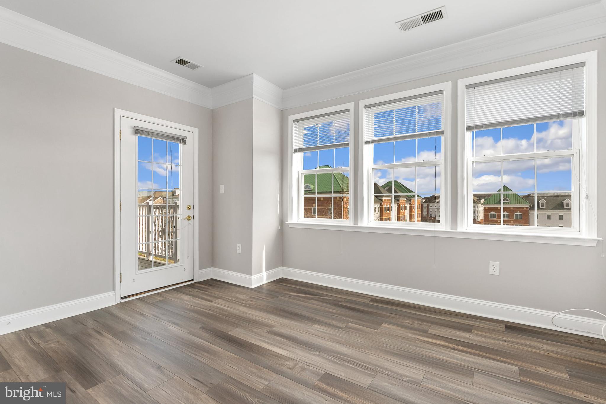 KING FARM - Residential