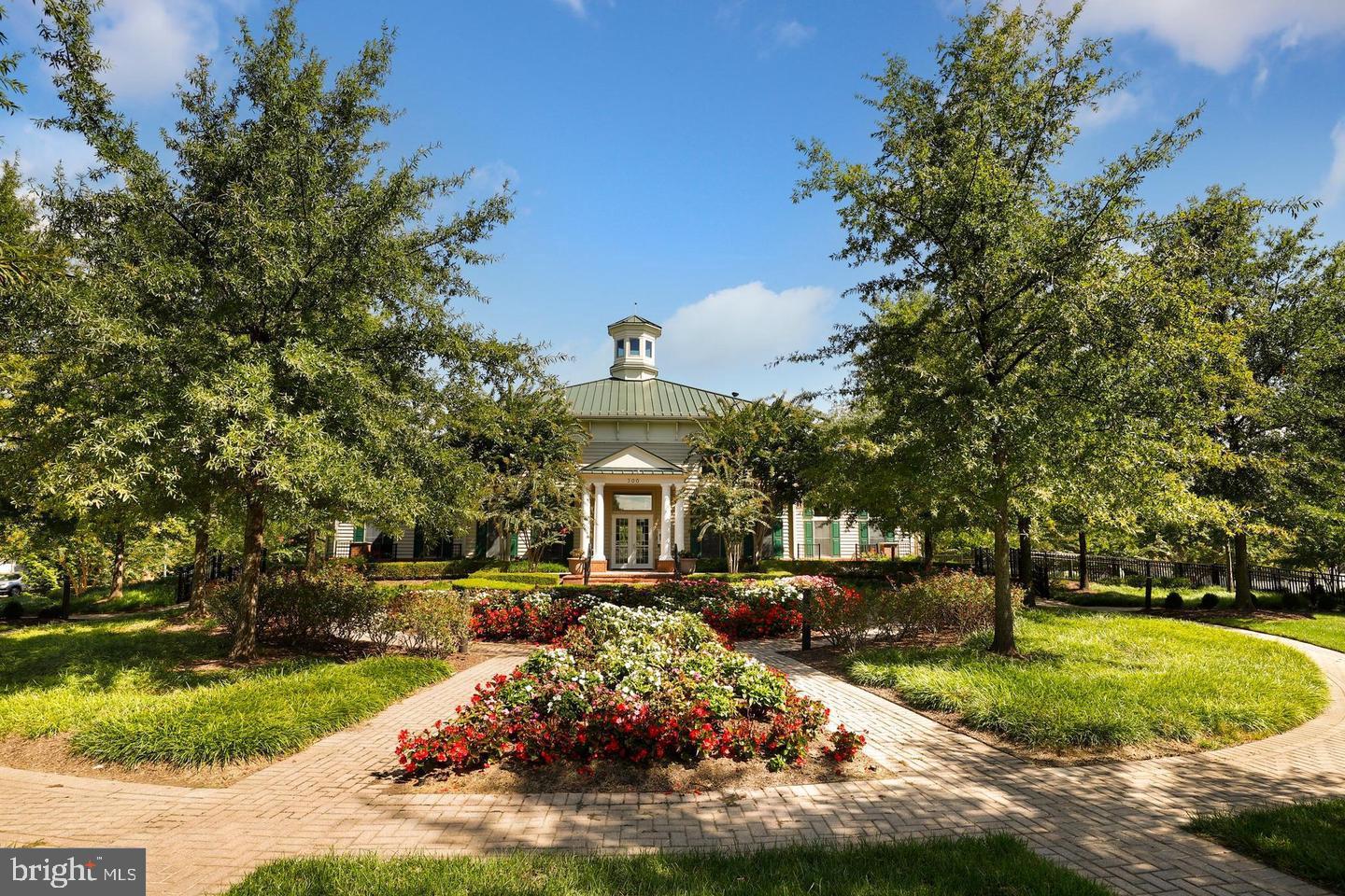 KING FARM - Residential