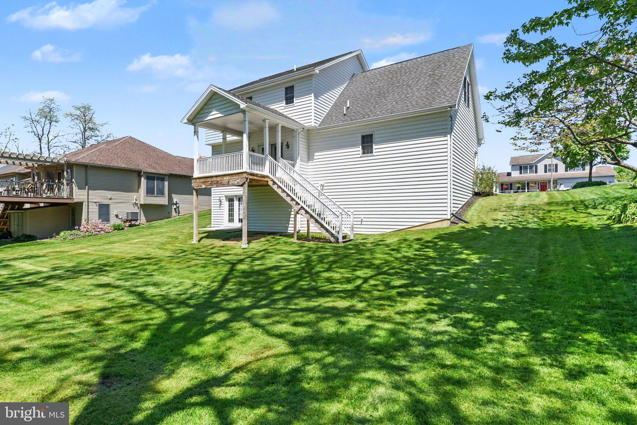 PHEASANT RIDGE - Residential