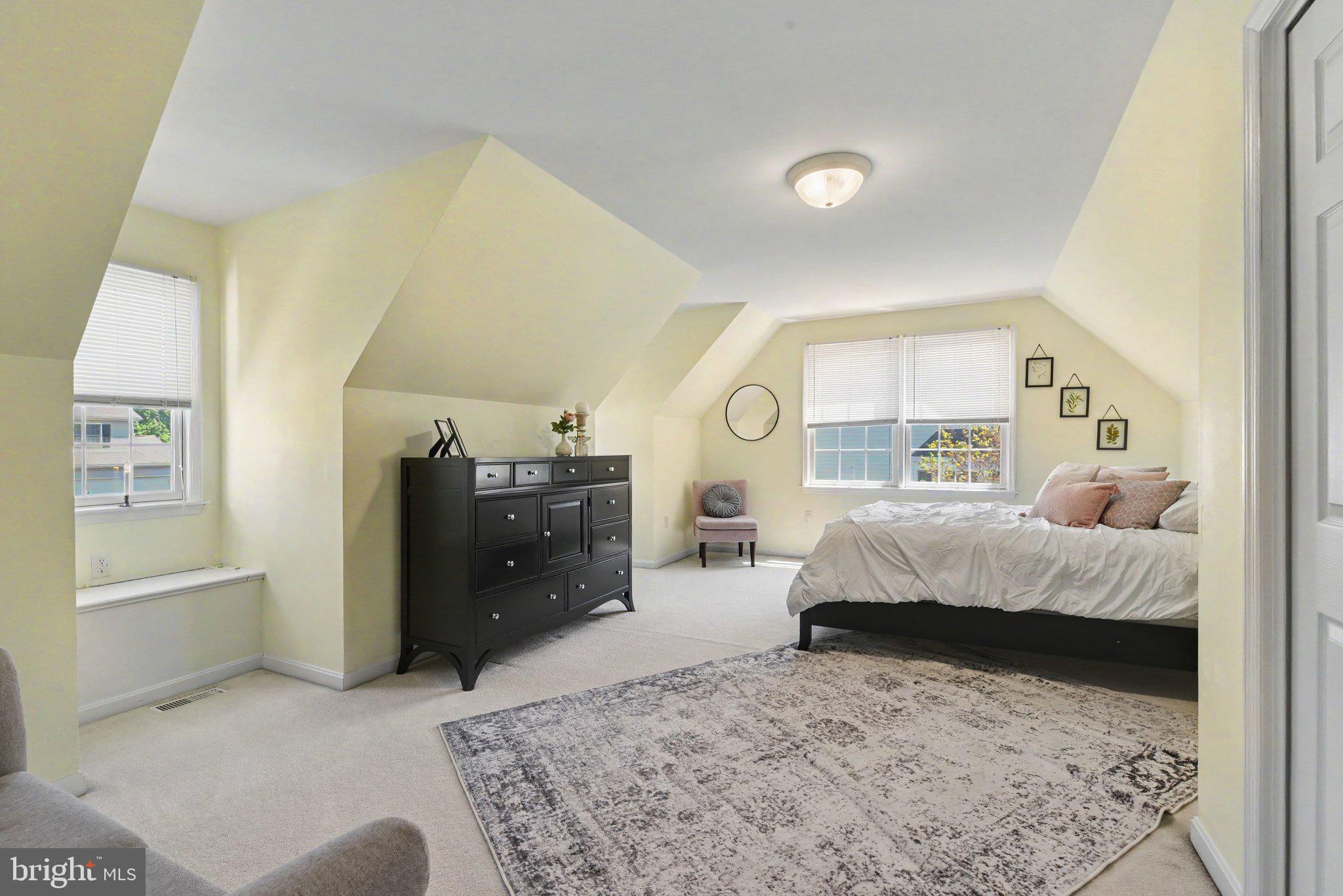 PHEASANT RIDGE - Residential