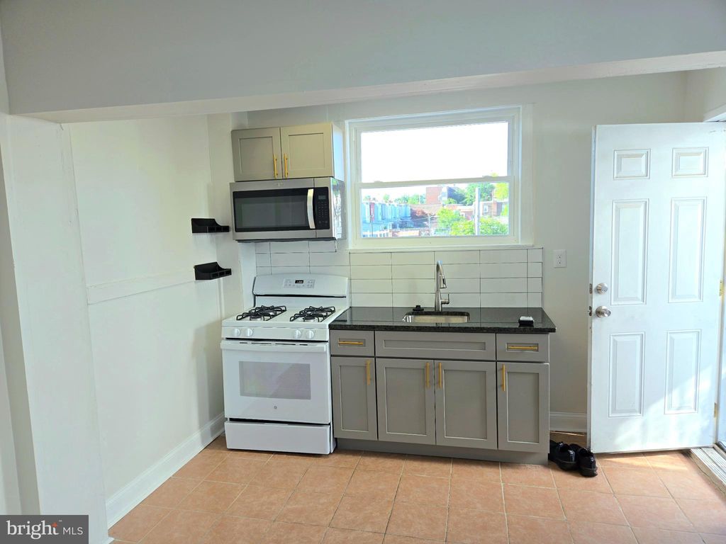 Photo of 433 W Chew Avenue, PHILADELPHIA, PA 19120 (MLS # PAPH2572838)