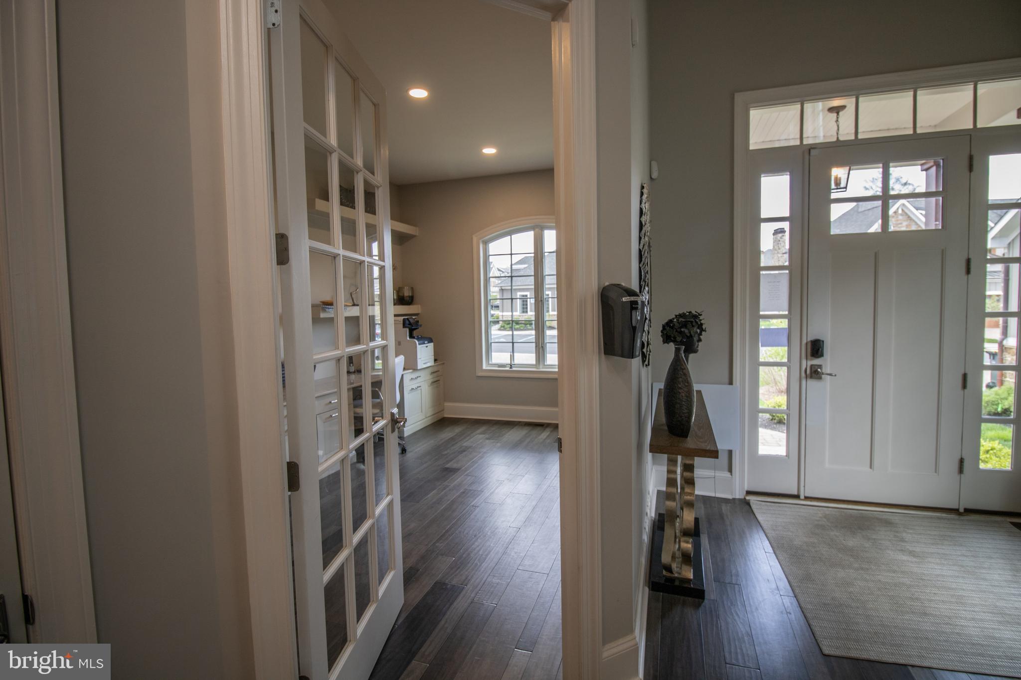 1208 COULEE WAY