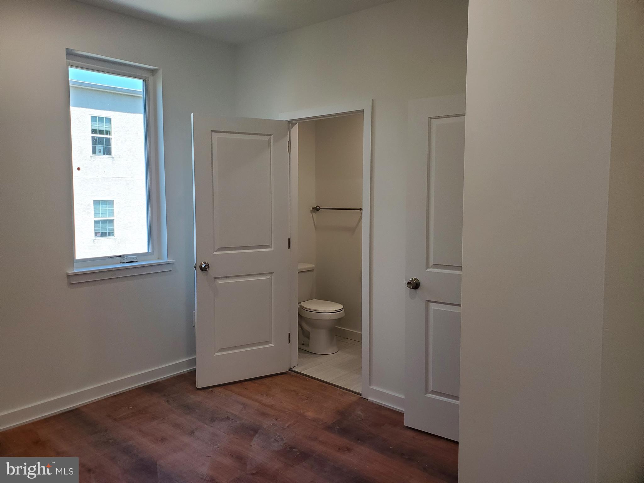 TEMPLE UNIVERSITY - Residential Lease