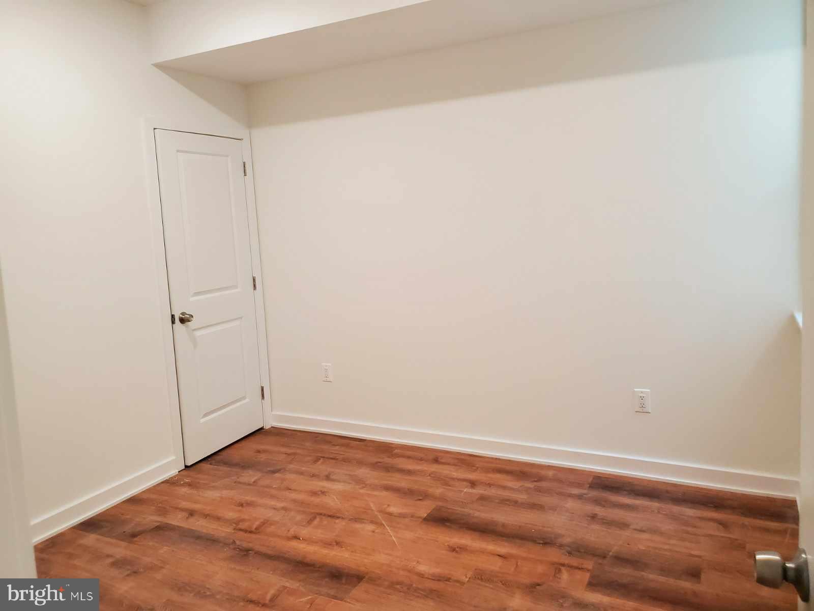 TEMPLE UNIVERSITY - Residential Lease