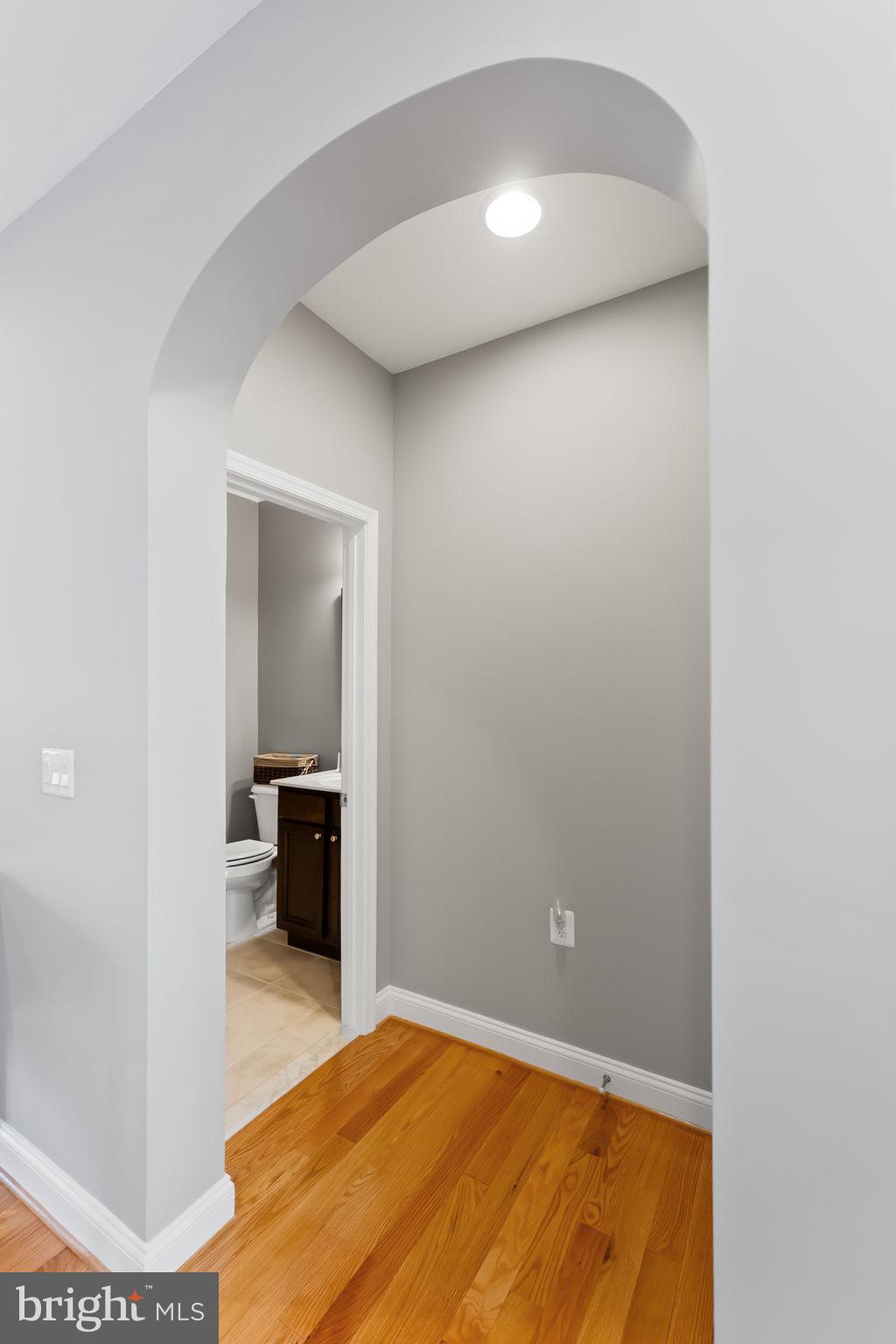 WORMANS MILL - Residential