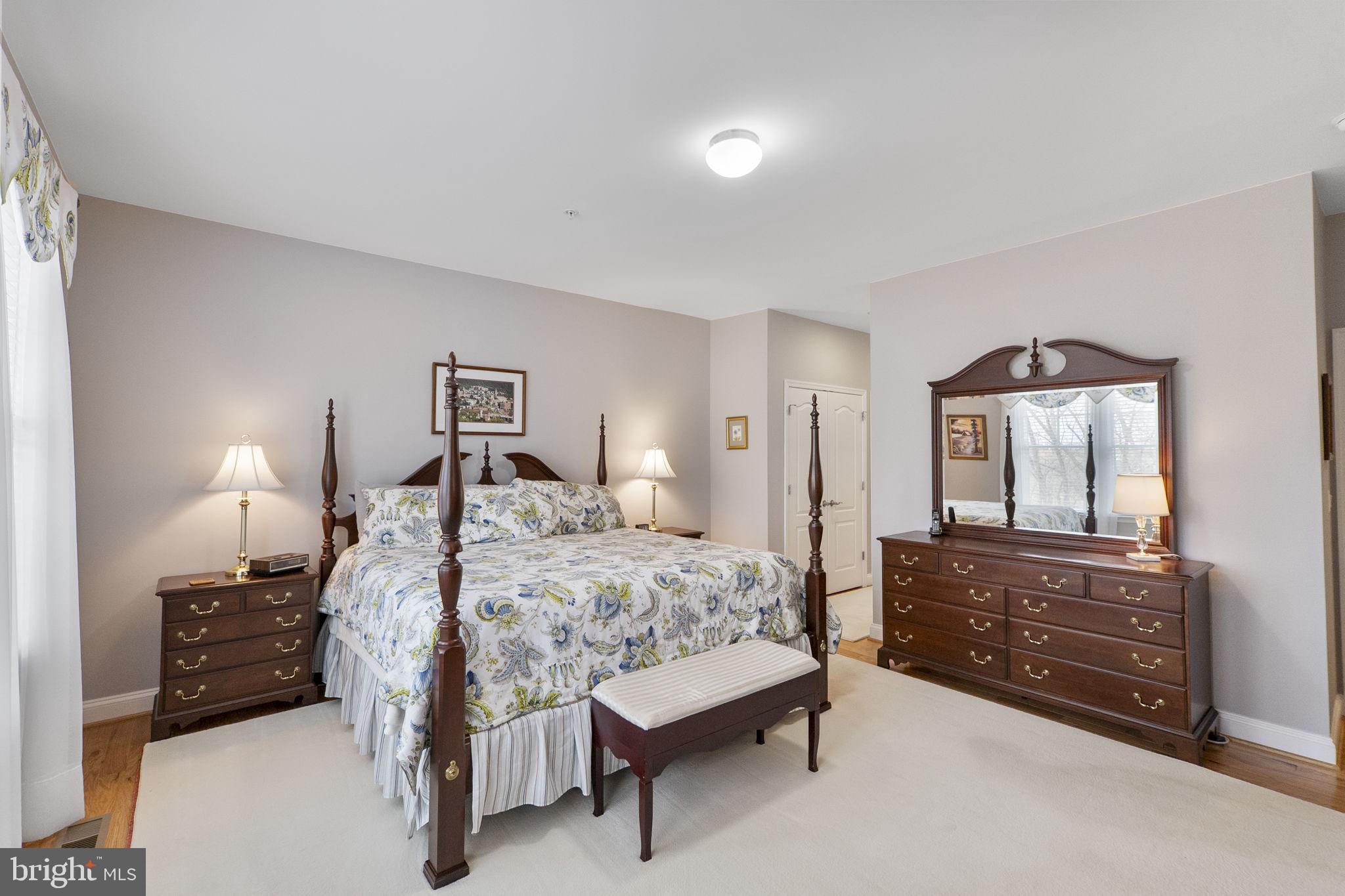 WORMANS MILL - Residential