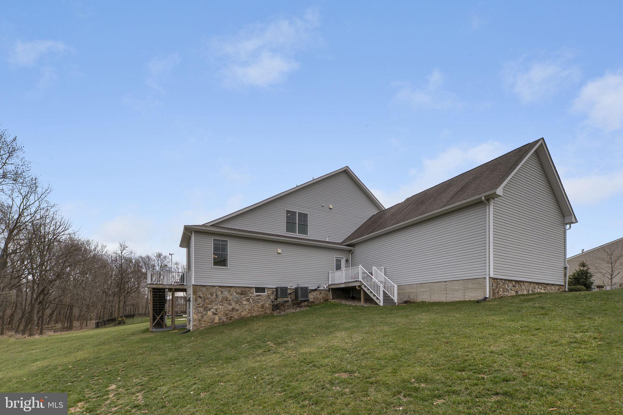 WORMANS MILL - Residential