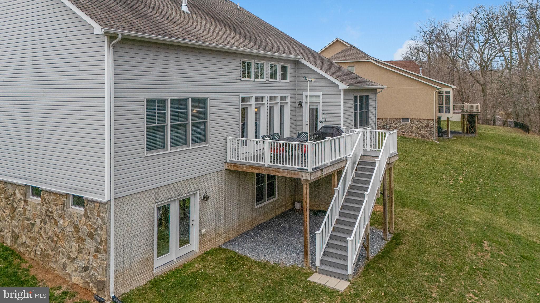 WORMANS MILL - Residential