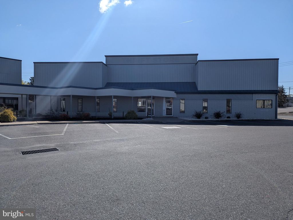 Photo of 89 S West End Boulevard #107, QUAKERTOWN, PA 18951 (MLS # PABU2096132)