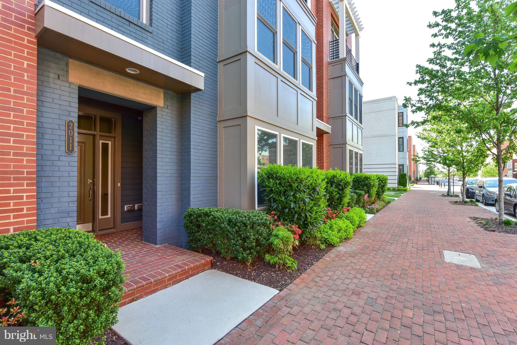 POTOMAC YARD - Residential