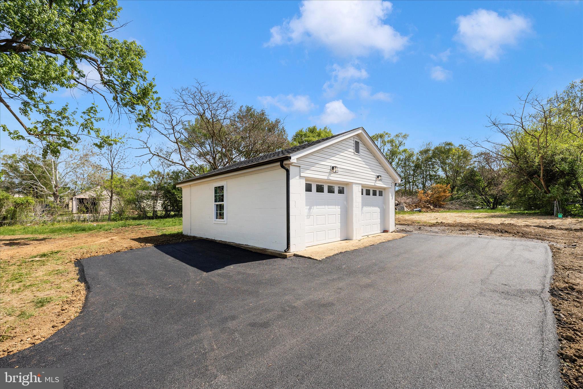 BUNKER HILL - Residential