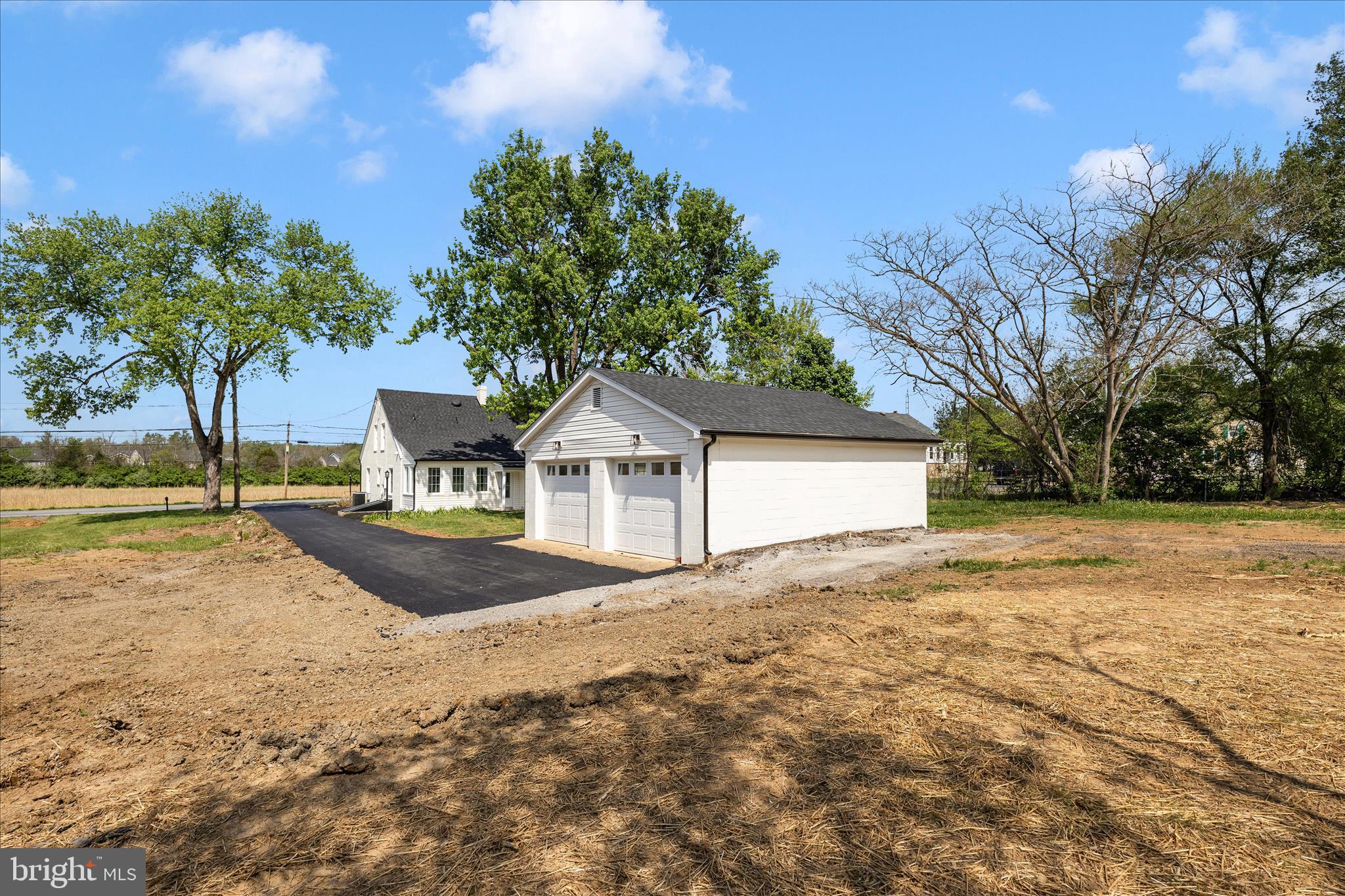 BUNKER HILL - Residential