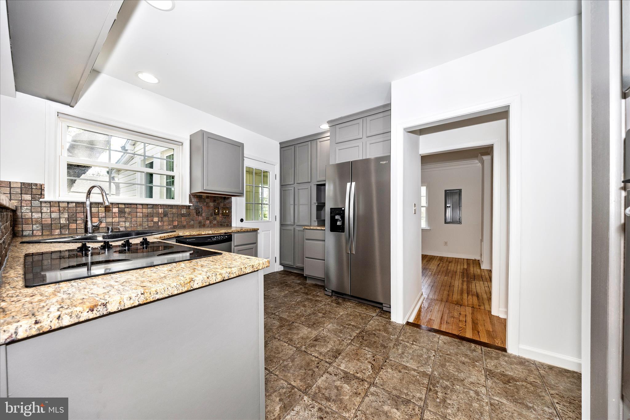 BUNKER HILL - Residential