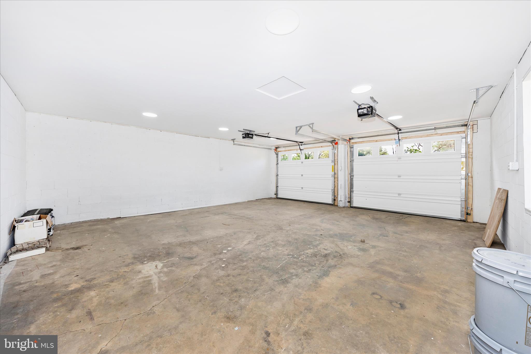 BUNKER HILL - Residential