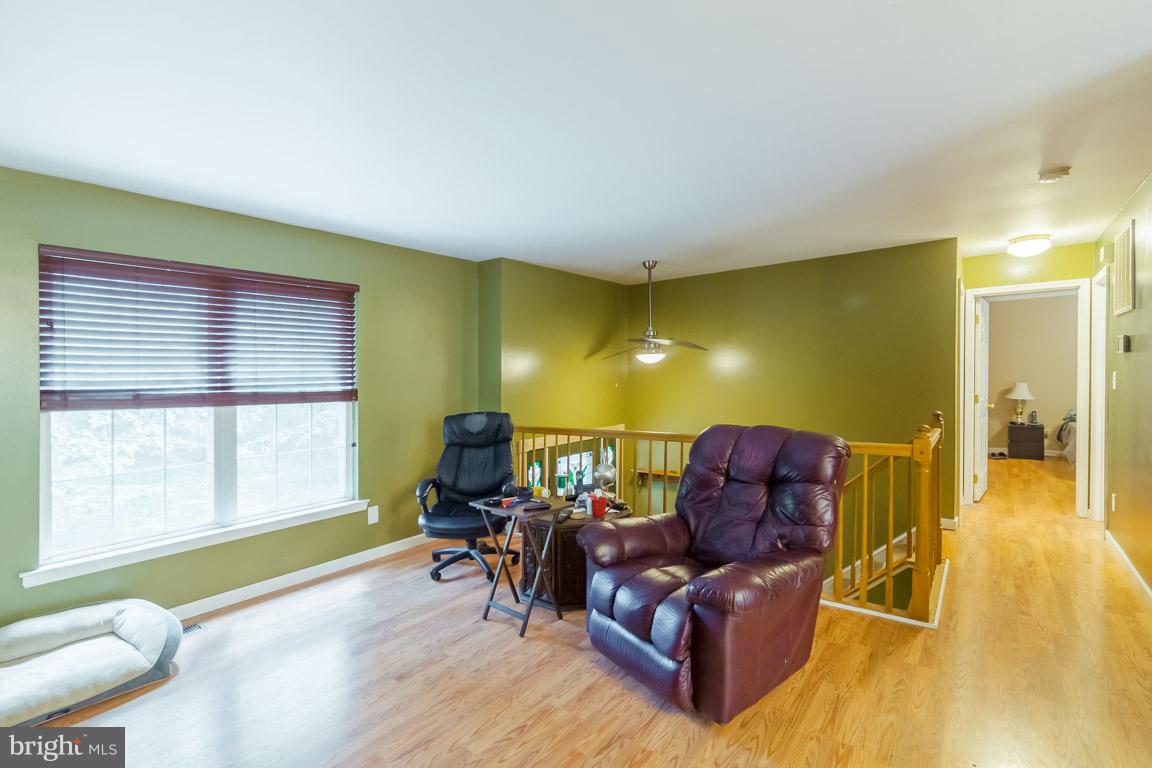 BLACK WALNUT RUN ESTATES - Residential