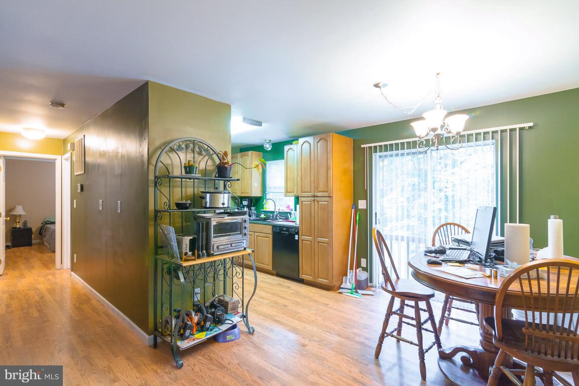 BLACK WALNUT RUN ESTATES - Residential