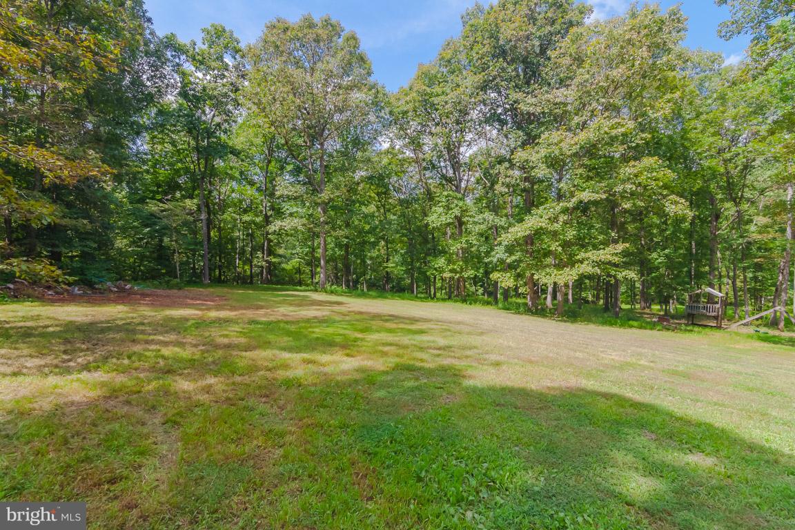 BLACK WALNUT RUN ESTATES - Residential