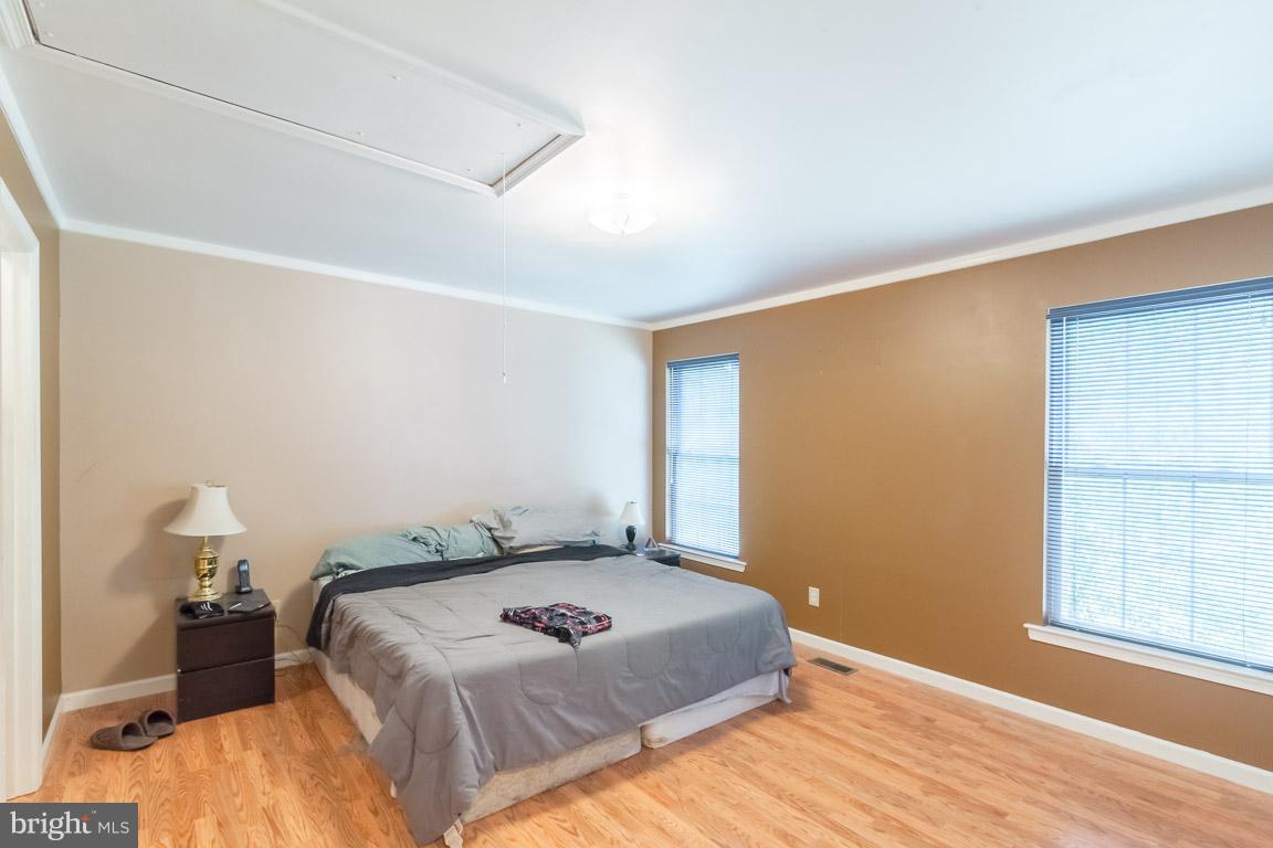 BLACK WALNUT RUN ESTATES - Residential