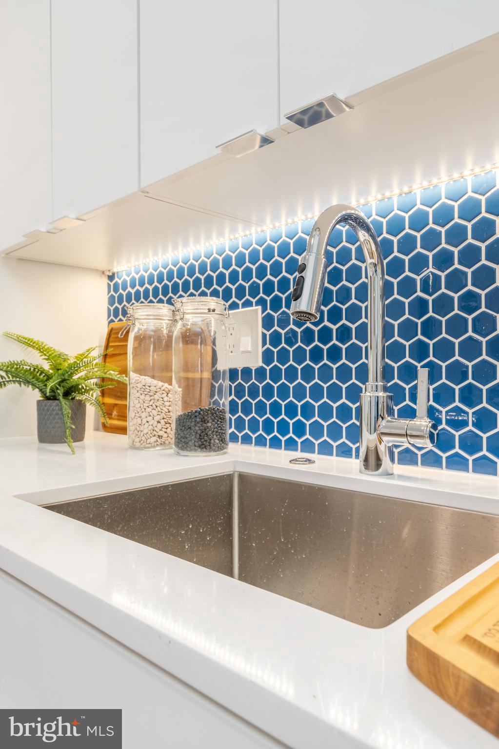 FISHTOWN - Residential Lease