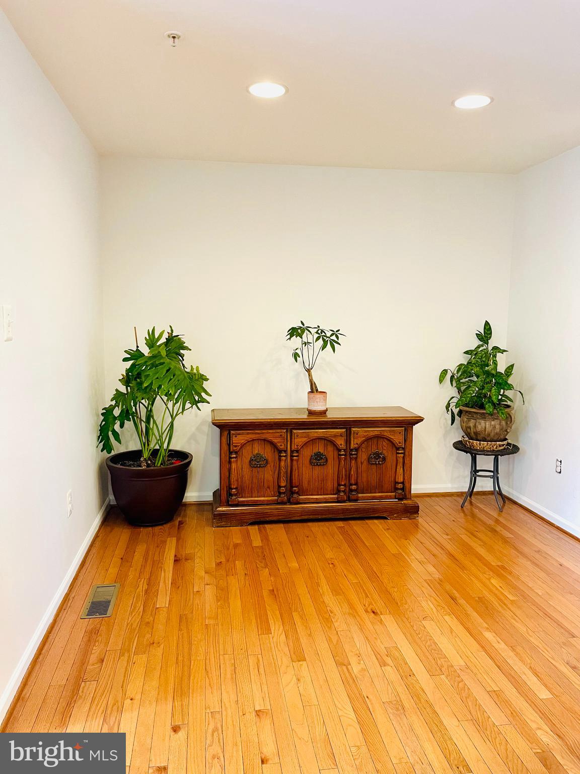 MARRIOTT'S CHOICE - Residential