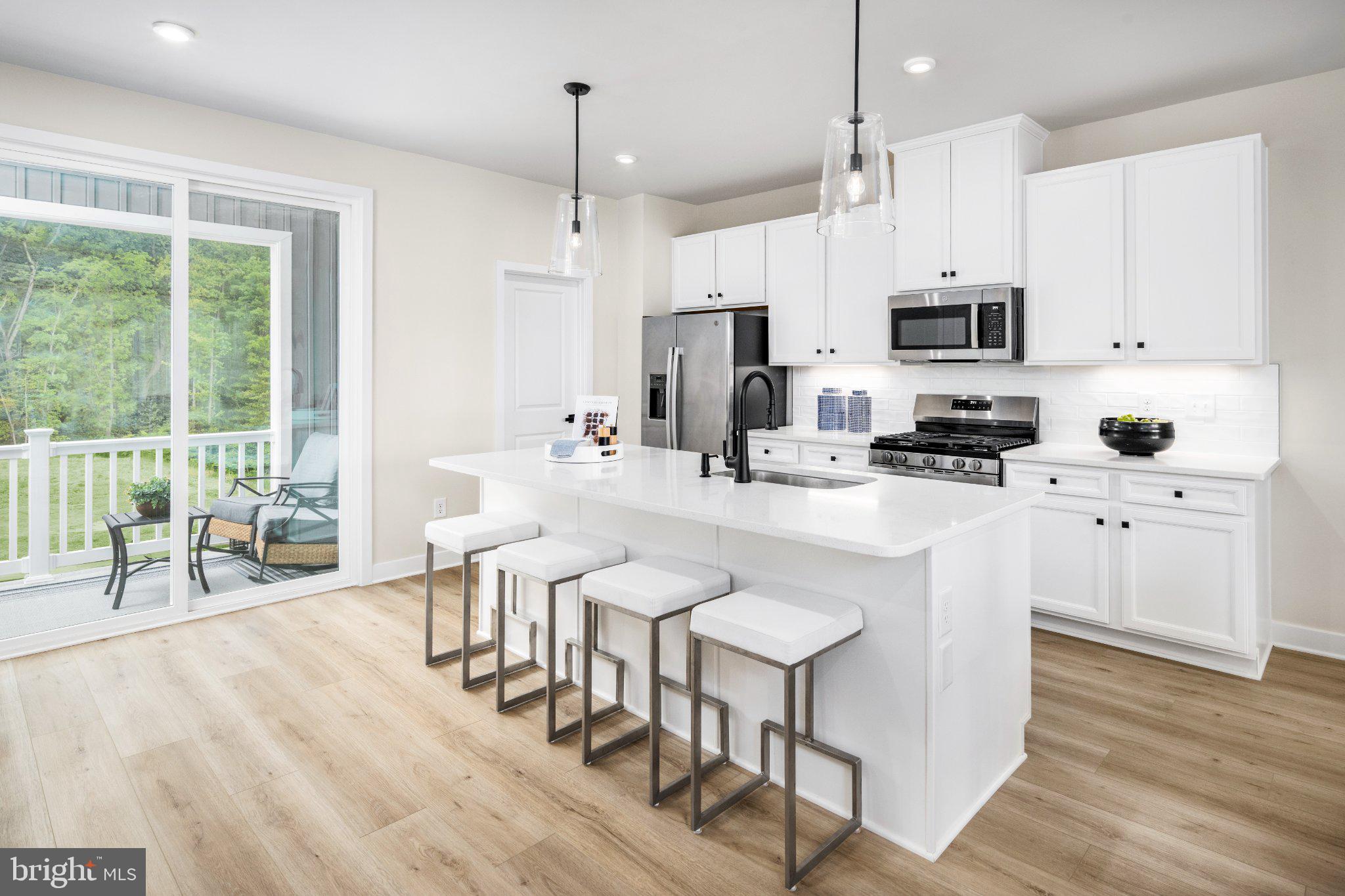 142 RED HARE PLACE SCHUMAN